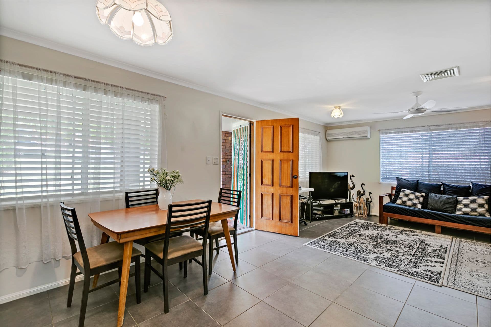 19 Lachlan Avenue, Nambour, QLD, 4560, Nambour - Thumbnail 2