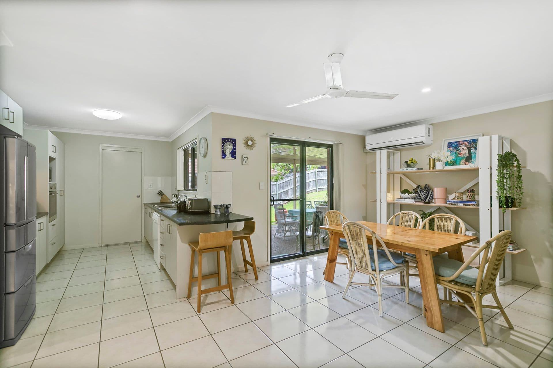 37 Robertson Drive, Burnside, QLD, 4560, Burnside - Thumbnail 3