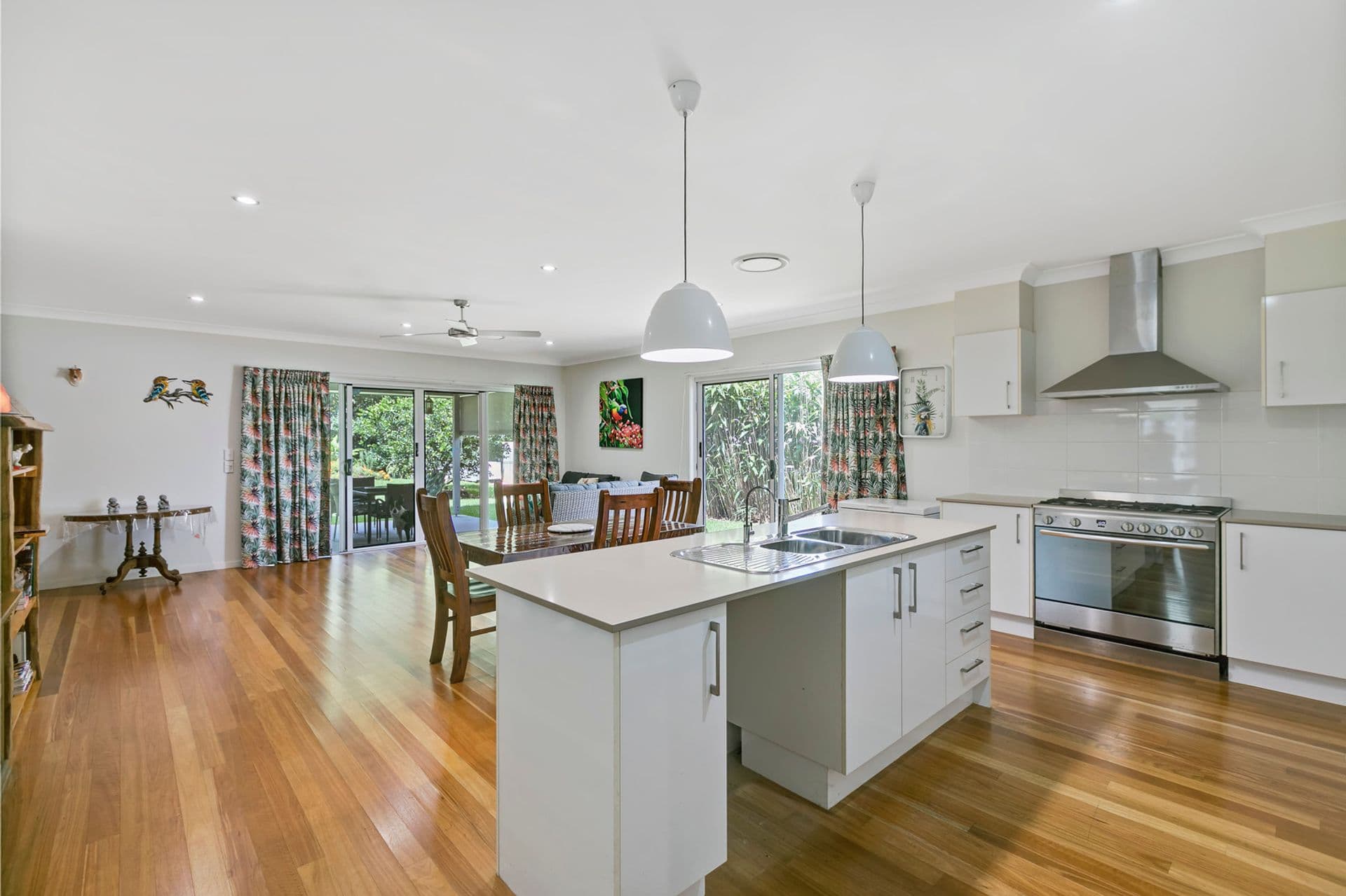 92 Plantation Rise Drive, Woombye, QLD, 4559, Woombye - Thumbnail 4