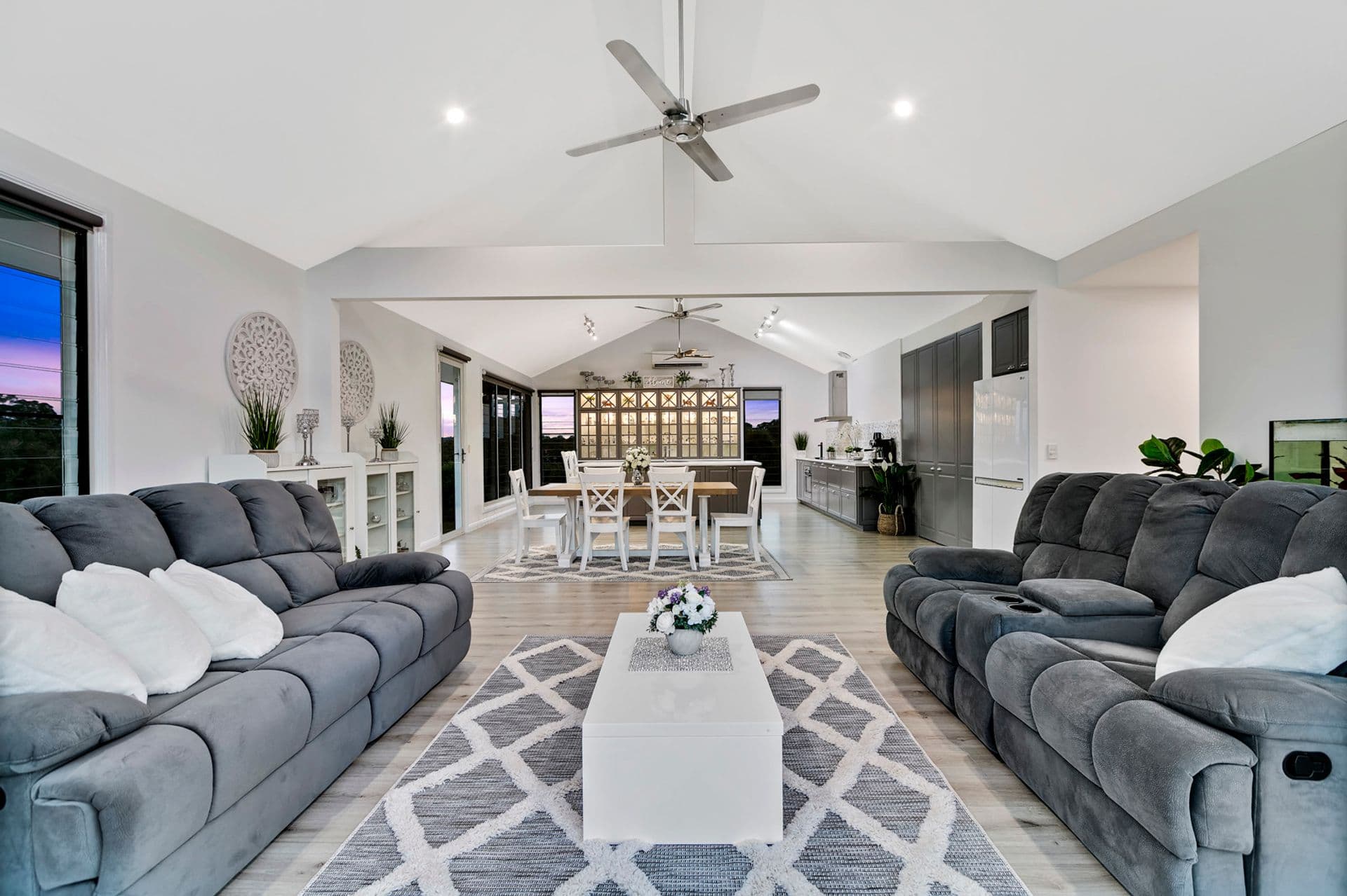 15 Hilary Crescent, Woombye, QLD, 4559, Woombye - Thumbnail 3