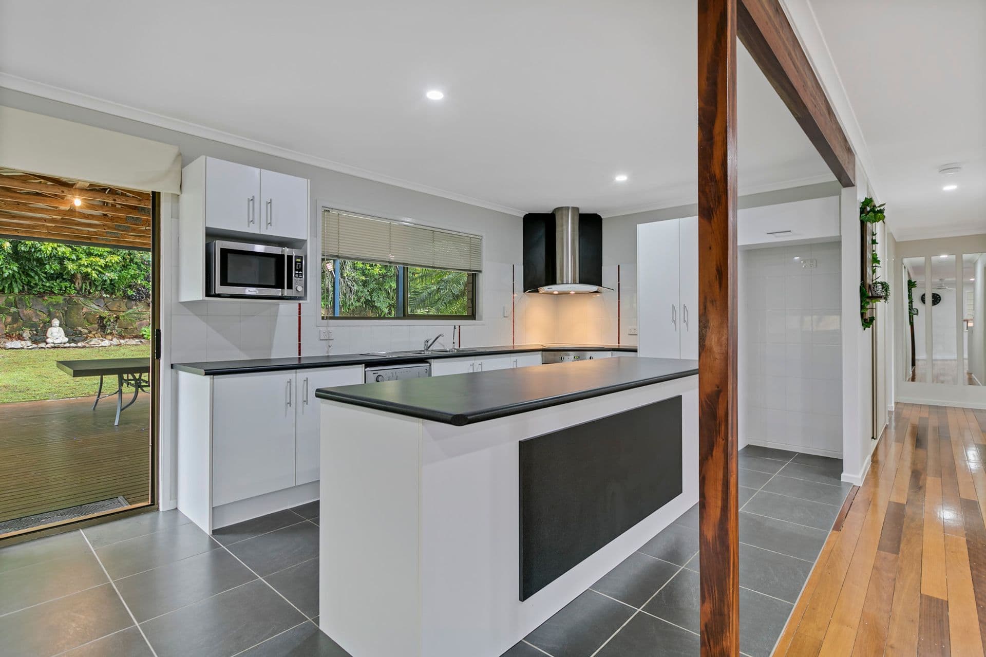 7 Murray Crescent, Nambour, QLD, 4560, Nambour - Thumbnail 4