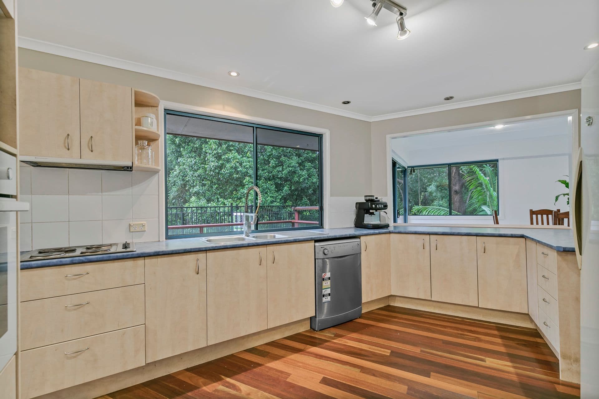 37 Lemon Grove Place, Rosemount, QLD, 4560, Rosemount - Thumbnail 7
