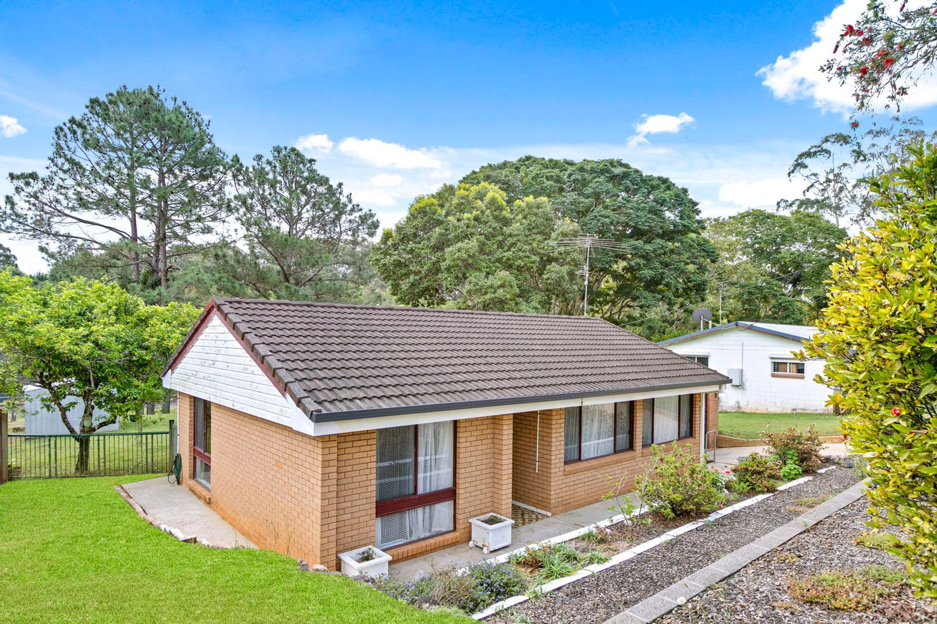 23 Holly Green Cr, Palmwoods, QLD, 4555, Palmwoods - Thumbnail 2
