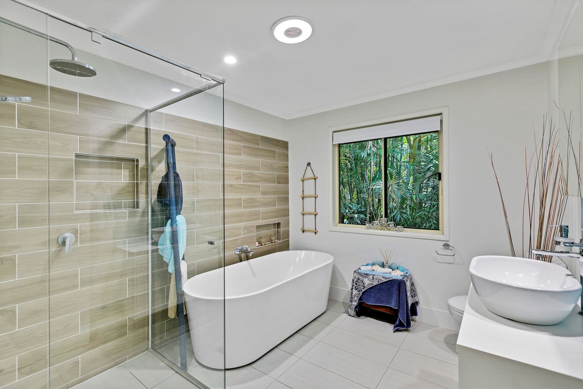 9 Bonaparte Place, Palmwoods, QLD, 4555, Palmwoods - Thumbnail 8