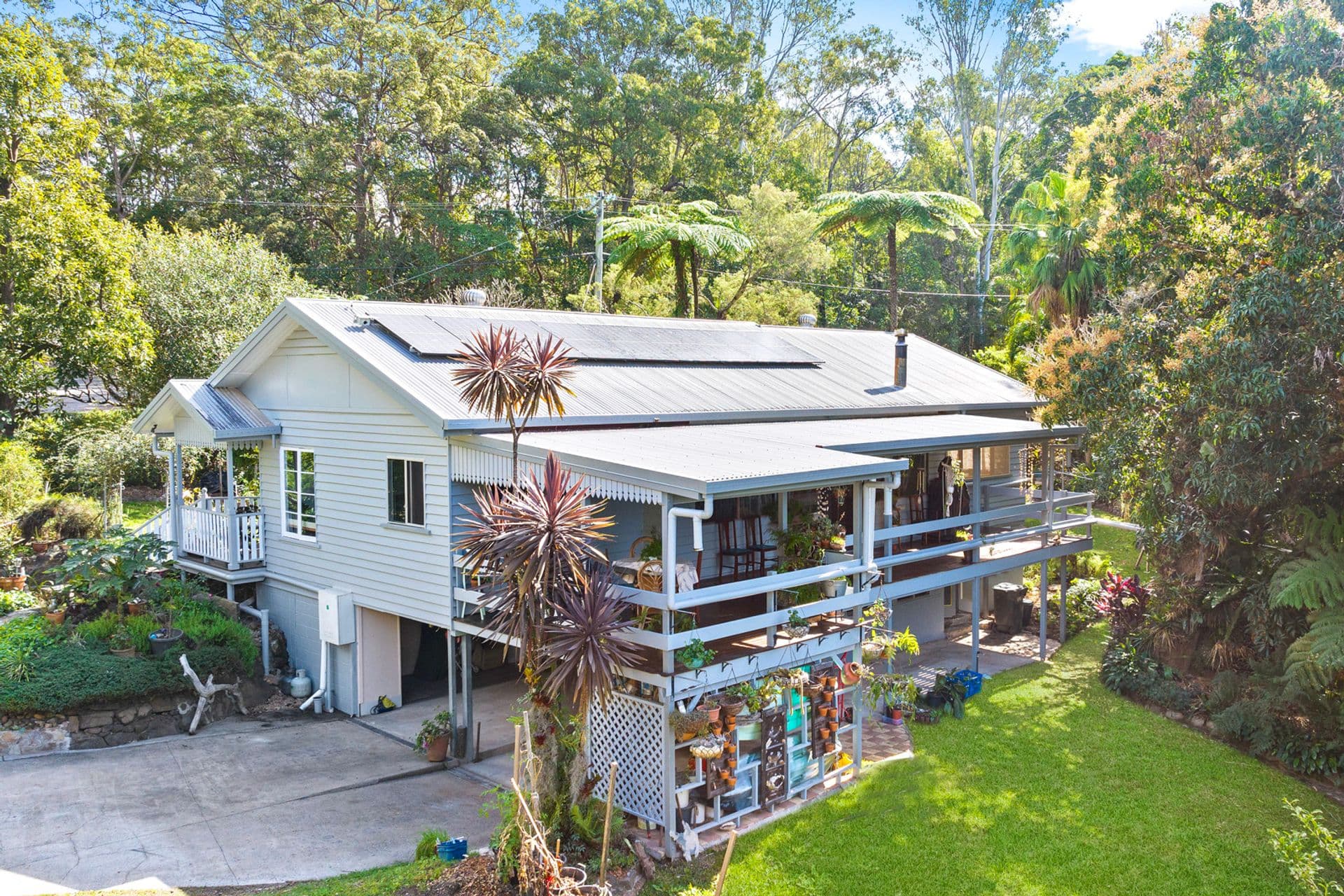 215 Burnside Road, Burnside, QLD, 4560, Burnside - Thumbnail 2