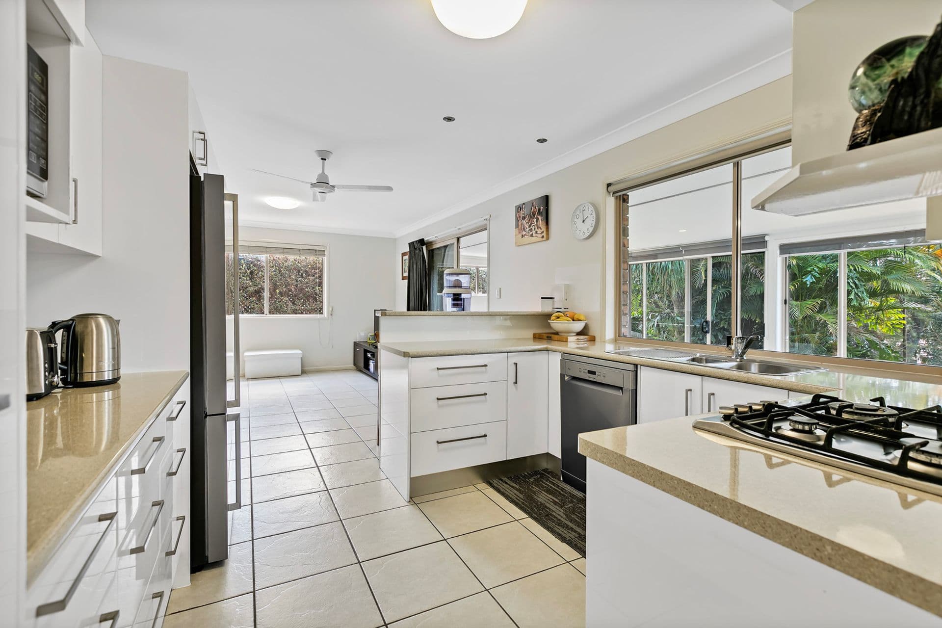 18 McCarthy Drive, Woombye, QLD, 4559, Woombye - Thumbnail 4