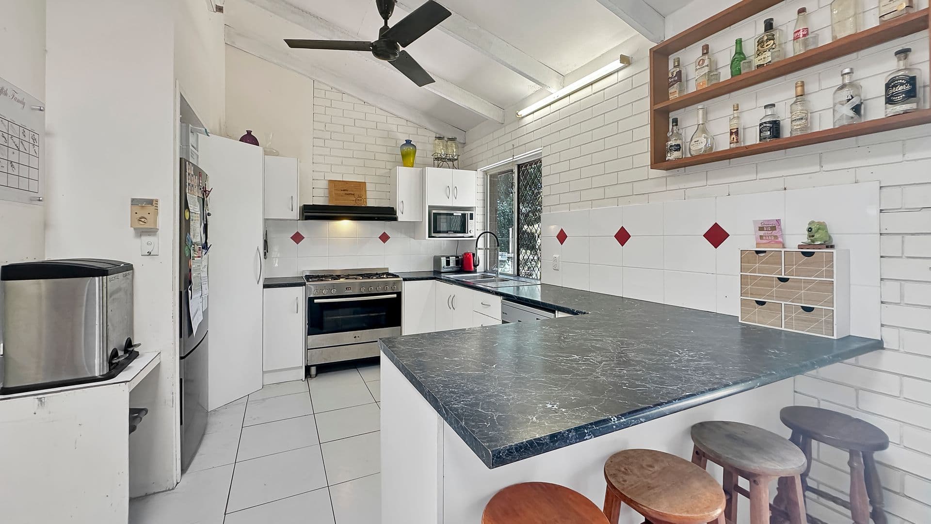 63 Lamington Terrace, Nambour, QLD, 4560, Nambour - Thumbnail 4