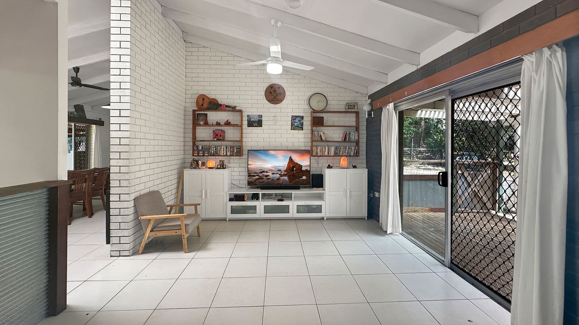 63 Lamington Terrace, Nambour, QLD, 4560, Nambour - Thumbnail 2