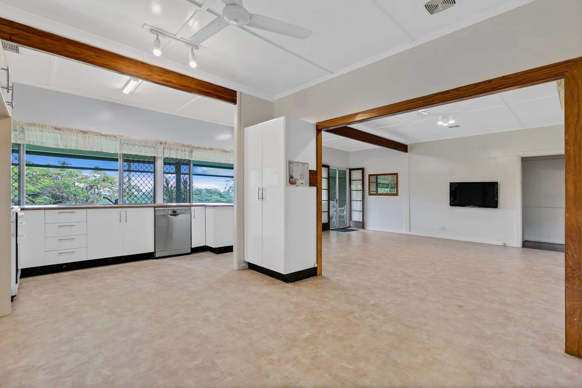 30 Kerrs Lane, Coes Creek, QLD, 4560, Coes Creek - Thumbnail 6