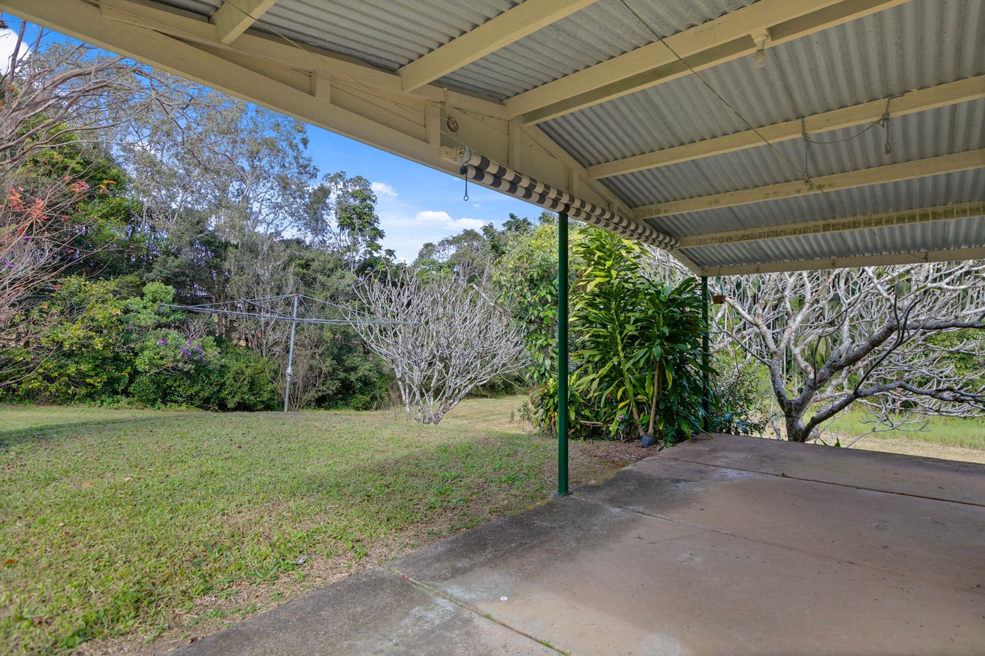 65 Hardings Road, Hunchy, QLD, 4555, Hunchy - Thumbnail 7