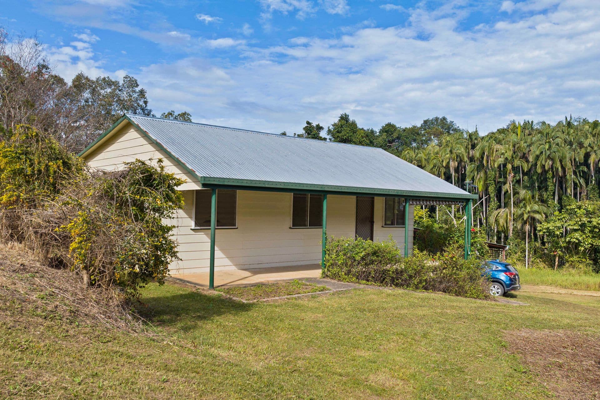 65 Hardings Road, Hunchy, QLD, 4555, Hunchy - Thumbnail 4