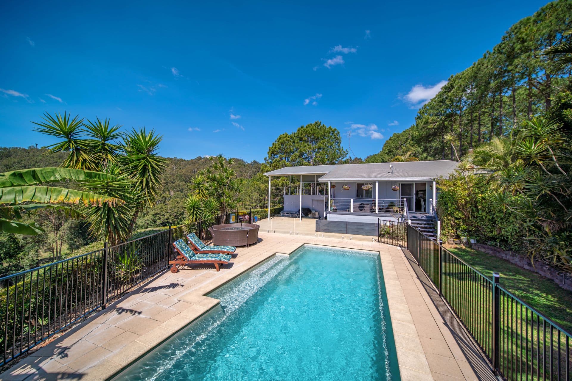 289 Hunchy Road, Hunchy, QLD, 4555, Hunchy - Thumbnail 2