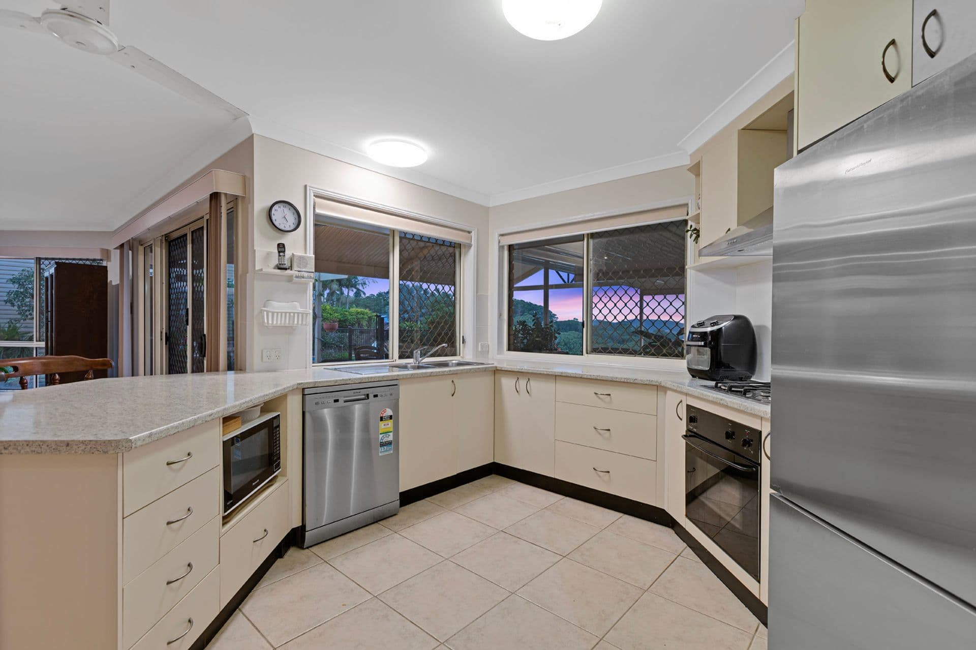 18 Albatross Avenue, Nambour, QLD, 4560, Nambour - Thumbnail 6