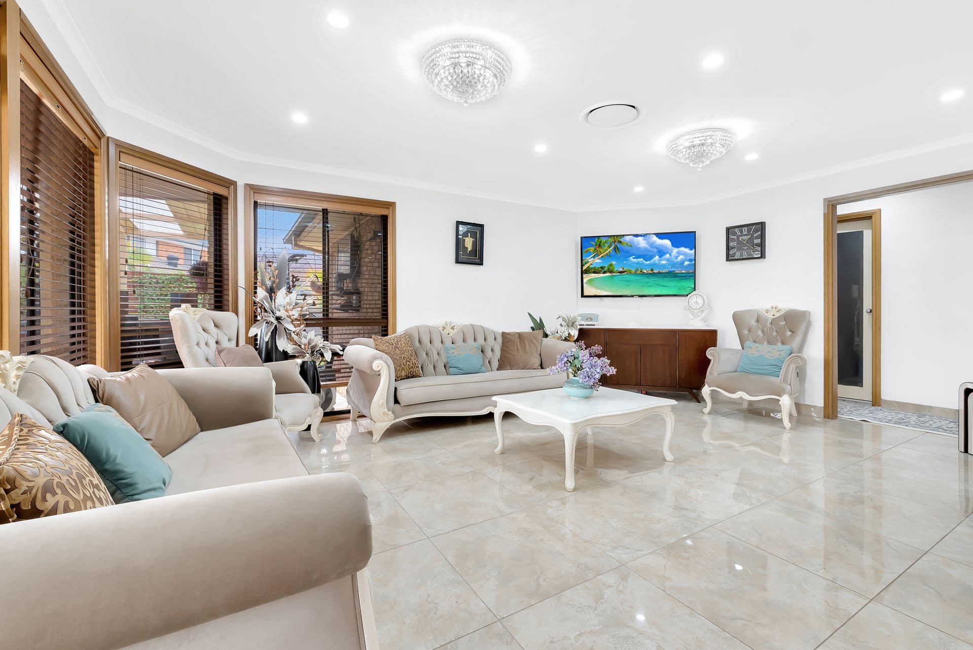 6 Symons Place, West Hoxton, NSW, 2171, West Hoxton - Thumbnail 5