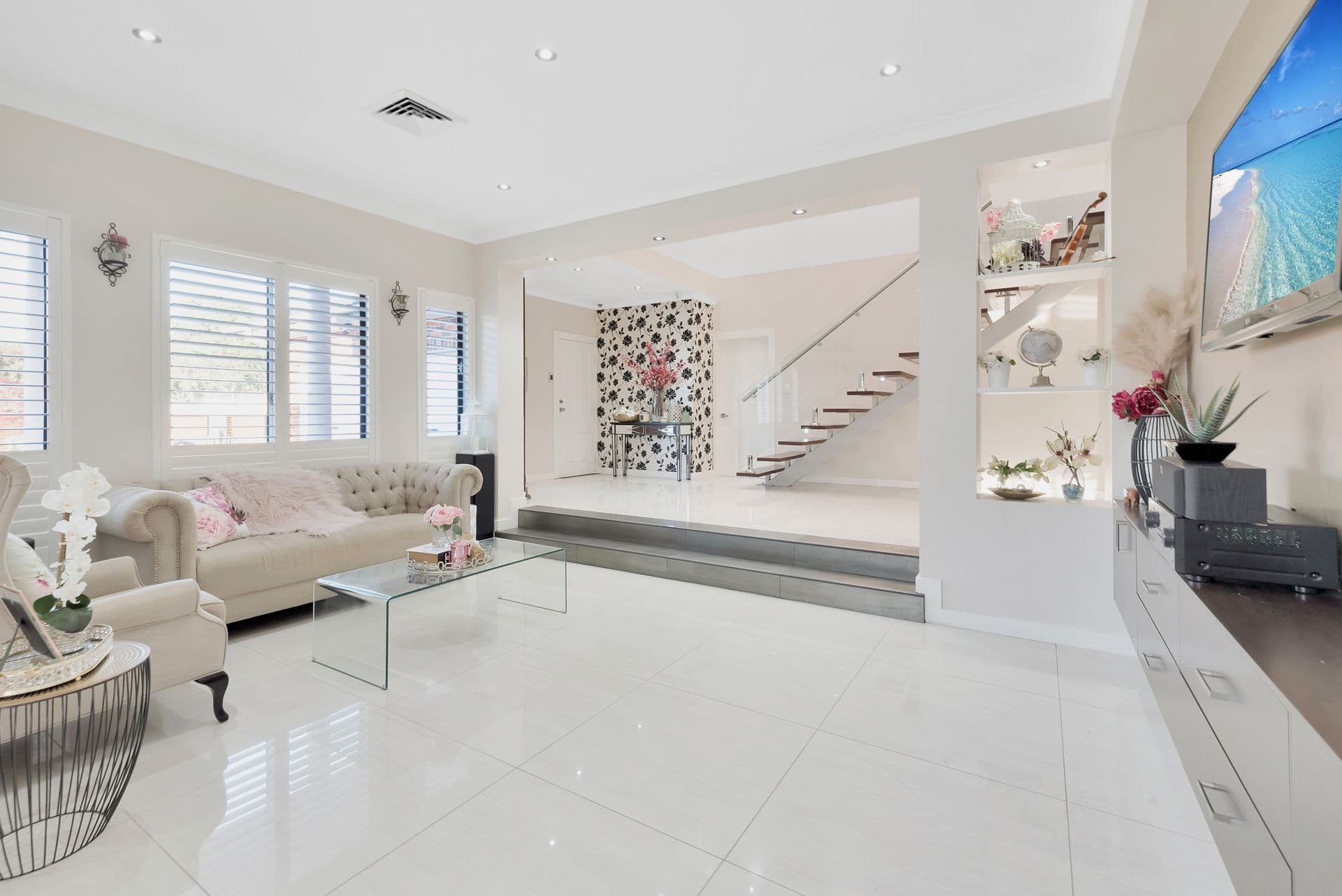 11 Lindeman Crescent, Green Valley, NSW, 2168, Green Valley - Thumbnail 3