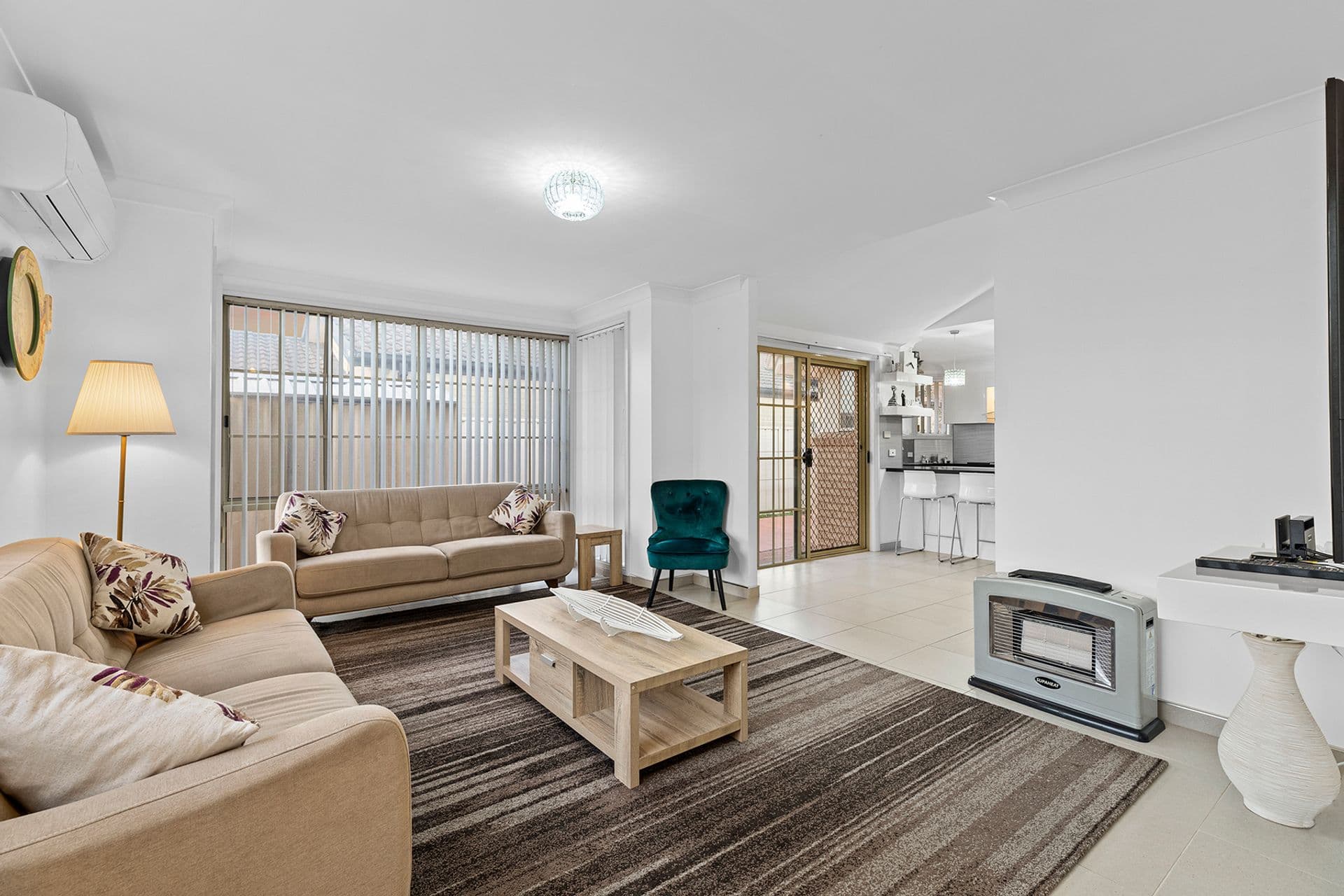 4B Nelligen Close, Prestons, NSW, 2170, Prestons - Thumbnail 2