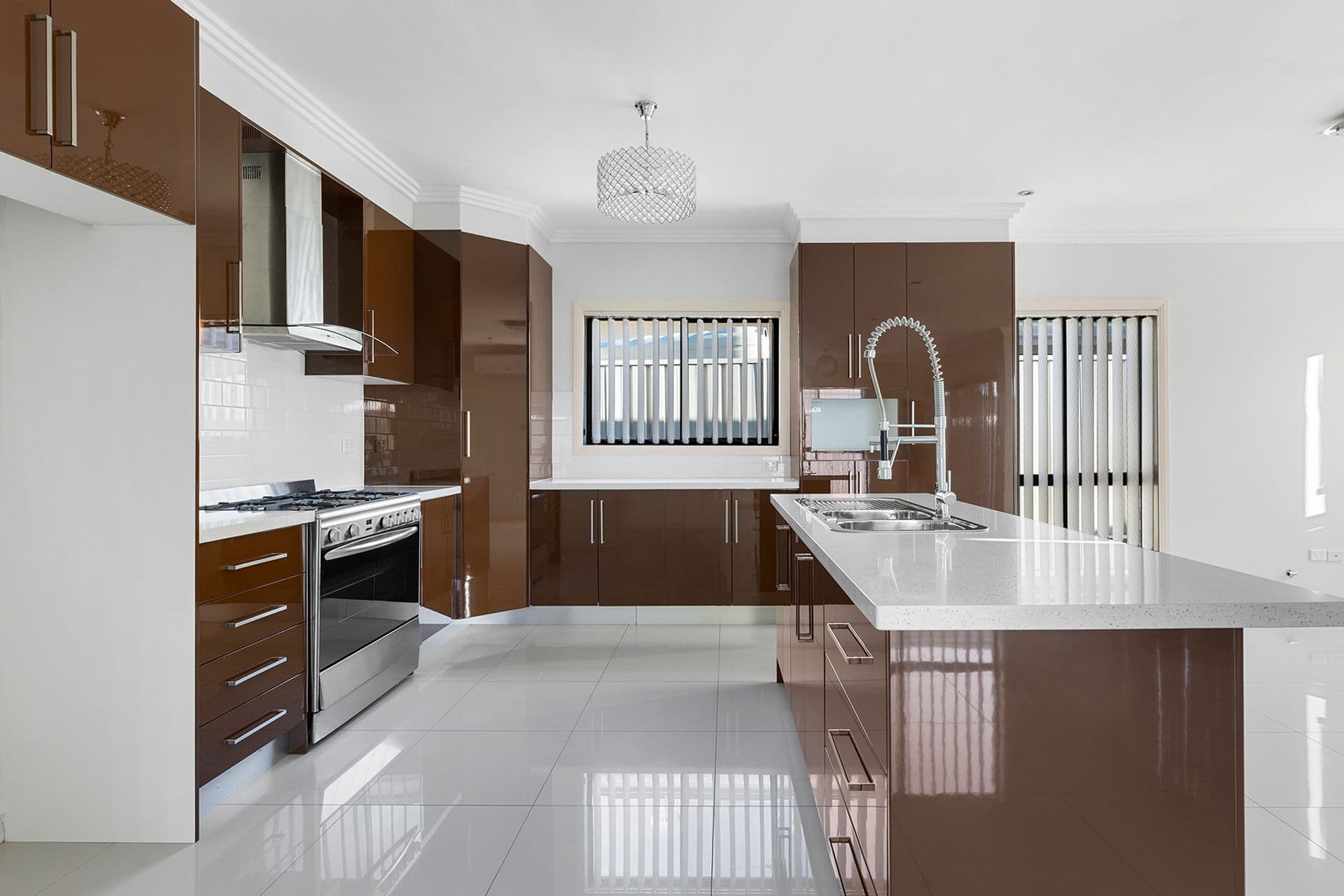 6 Fysh Avenue, Middleton Grange, NSW, 2171, Middleton Grange - Thumbnail 3