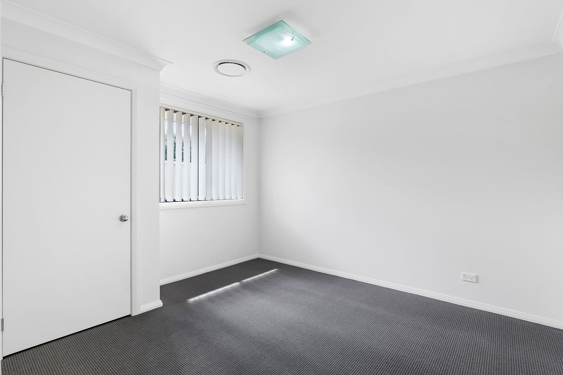 27 Pacific Palms Circuit, Hoxton Park, NSW, 2171, Hoxton Park - Thumbnail 7