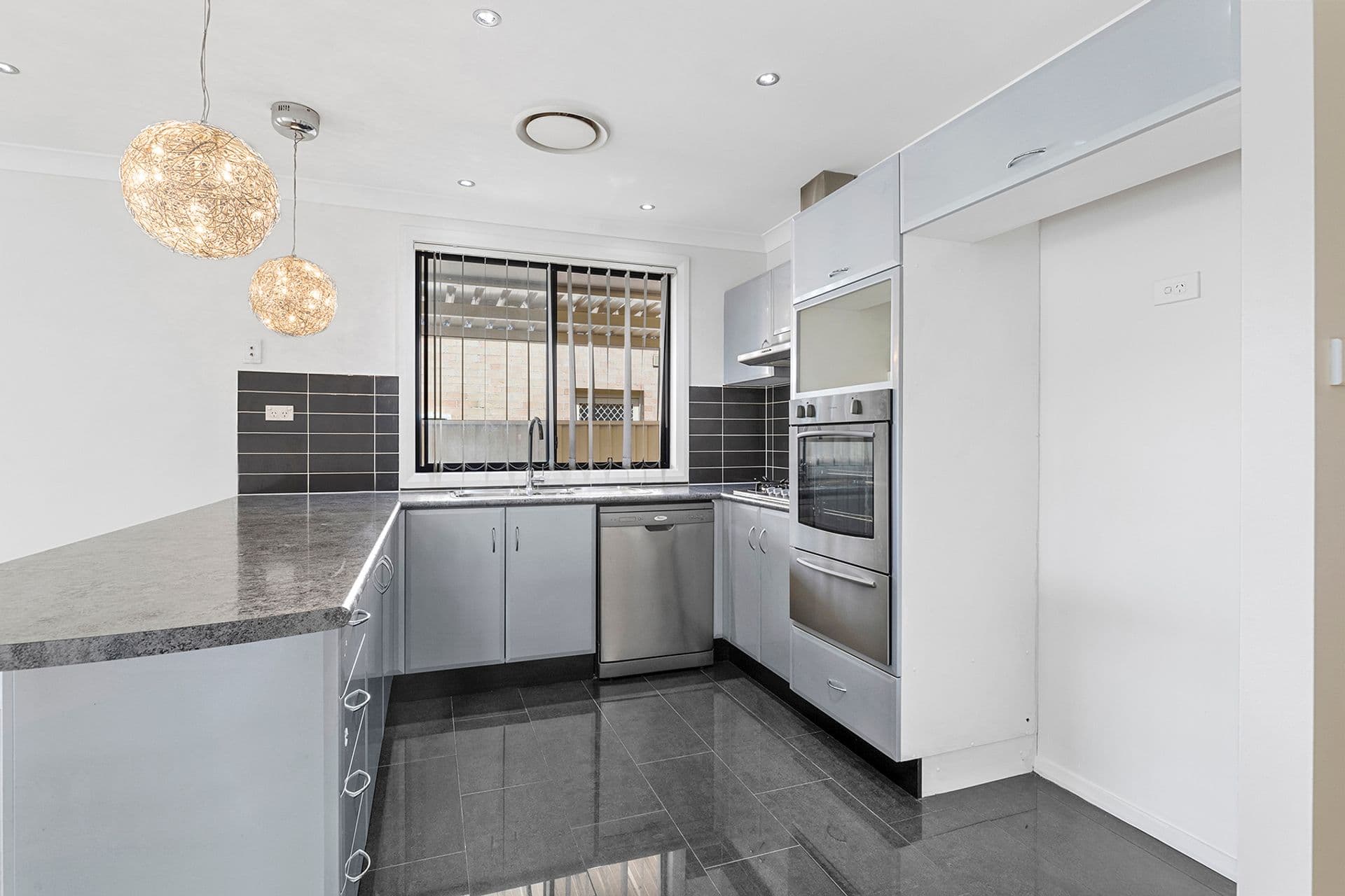 27 Pacific Palms Circuit, Hoxton Park, NSW, 2171, Hoxton Park - Thumbnail 4