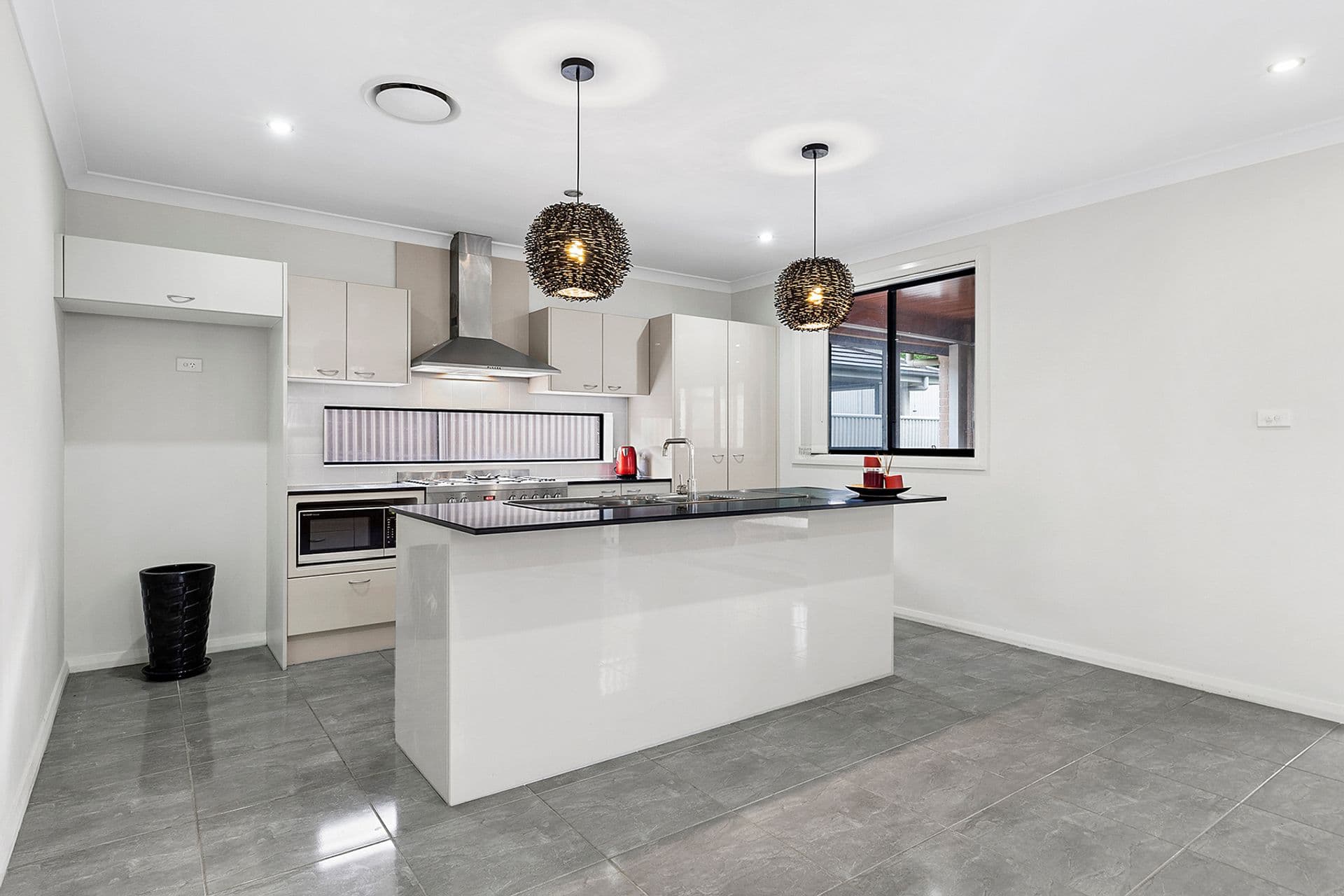 44 McGuiness Avenue, Middleton Grange, NSW, 2171, Middleton Grange - Thumbnail 3