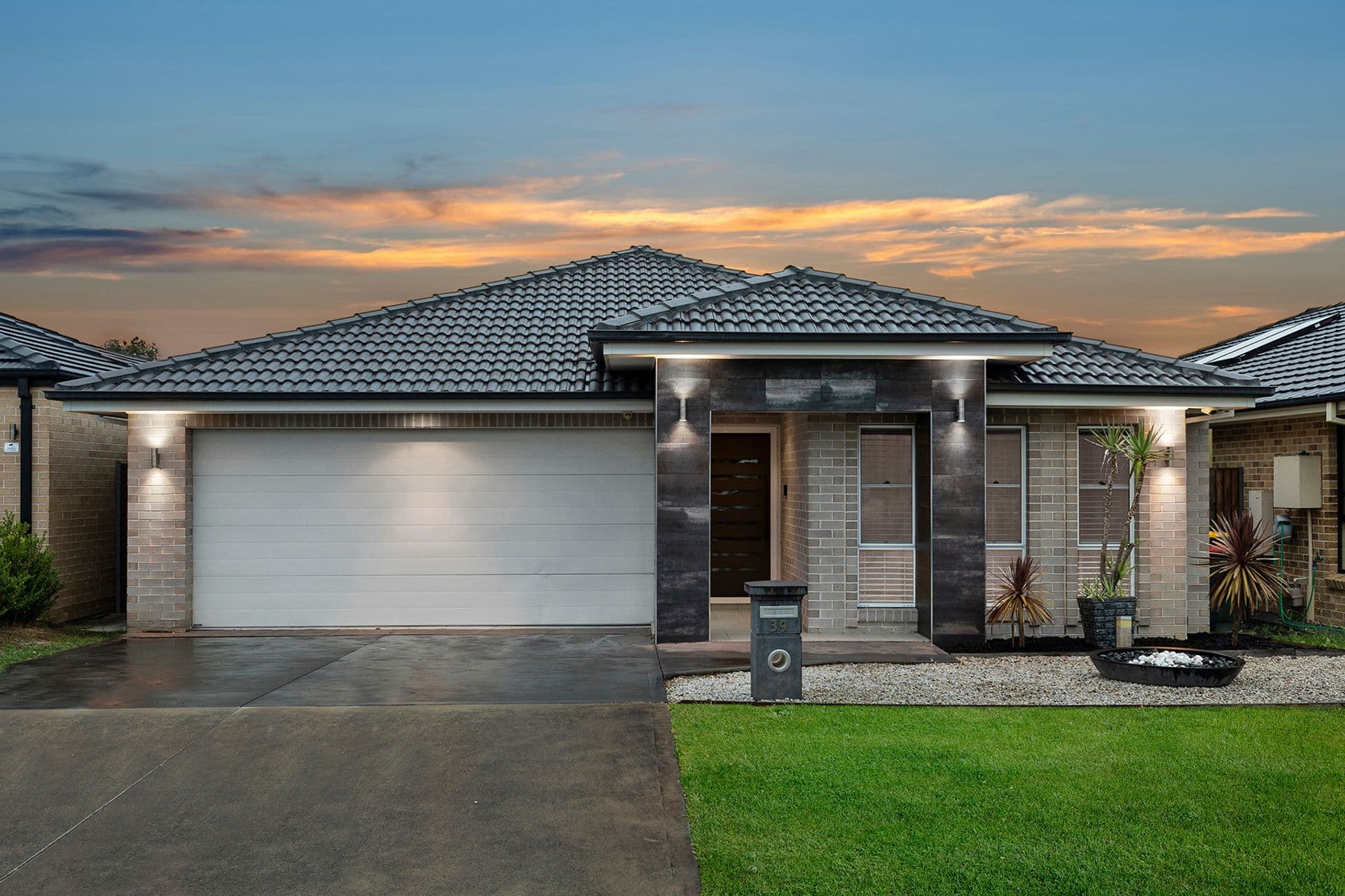 39 Stanley Avenue, Middleton Grange, NSW, 2171, Middleton Grange - Image 1