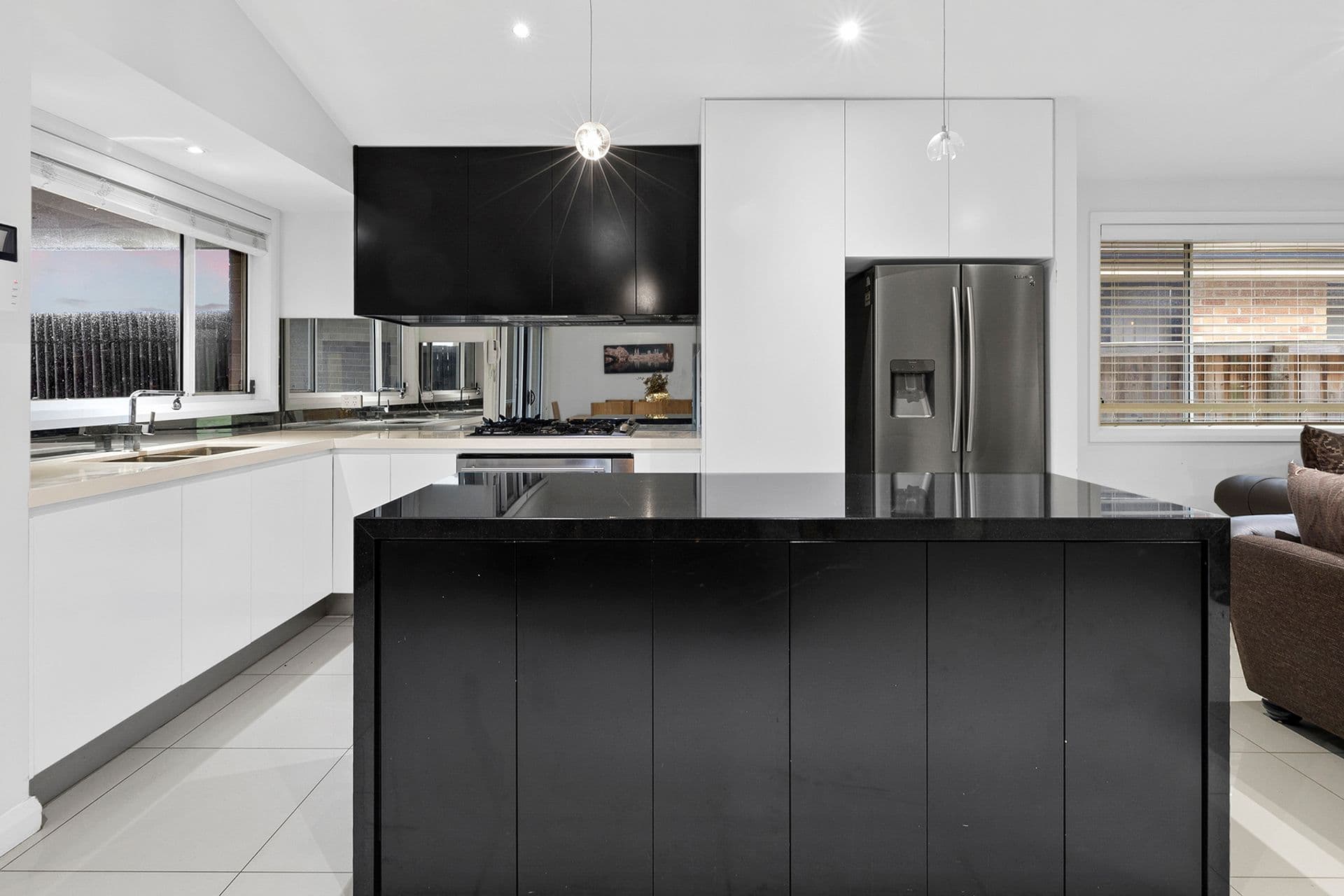 39 Stanley Avenue, Middleton Grange, NSW, 2171, Middleton Grange - Thumbnail 5