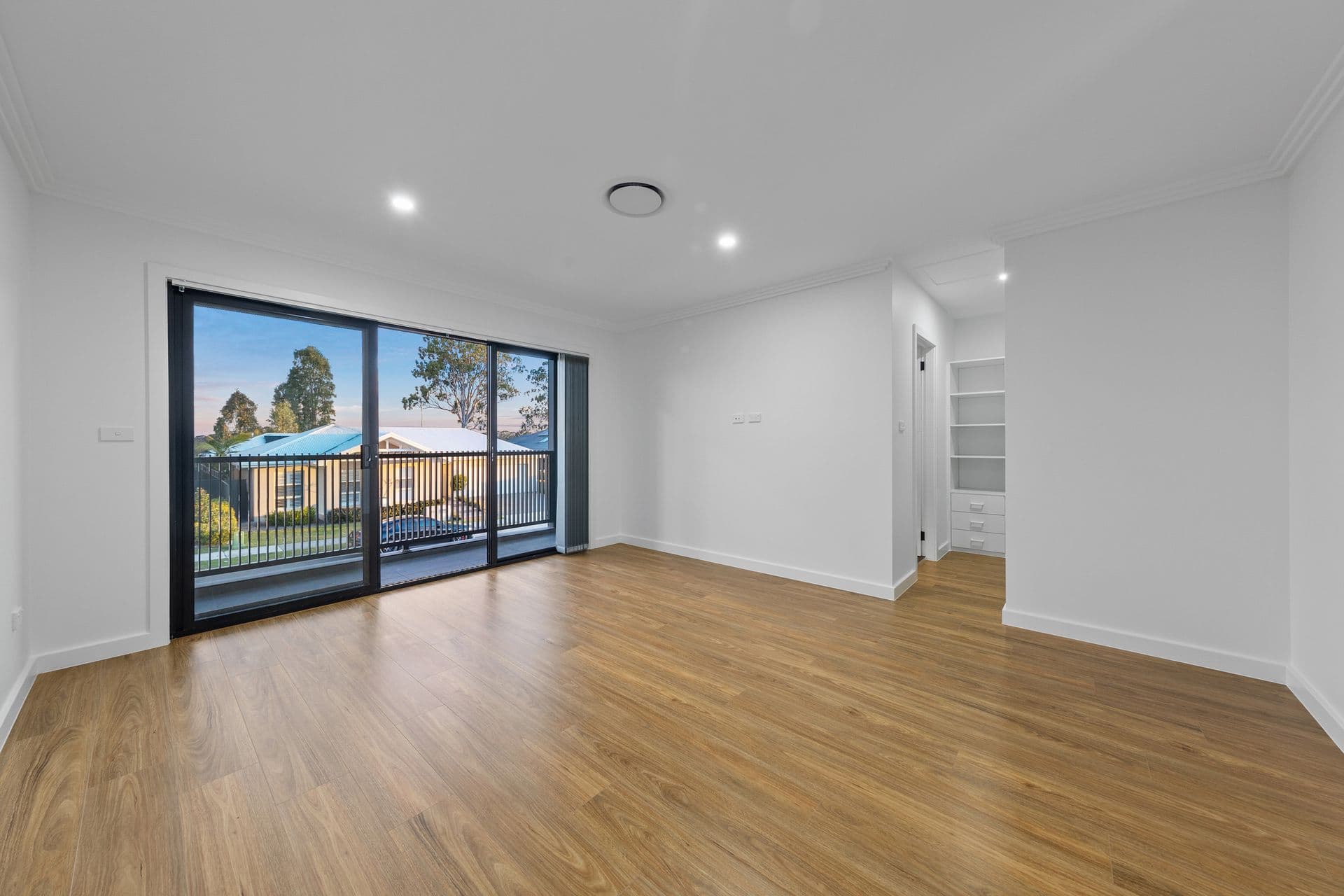52 Thorpe Circuit, Oran Park, NSW, 2570, Oran Park - Thumbnail 3
