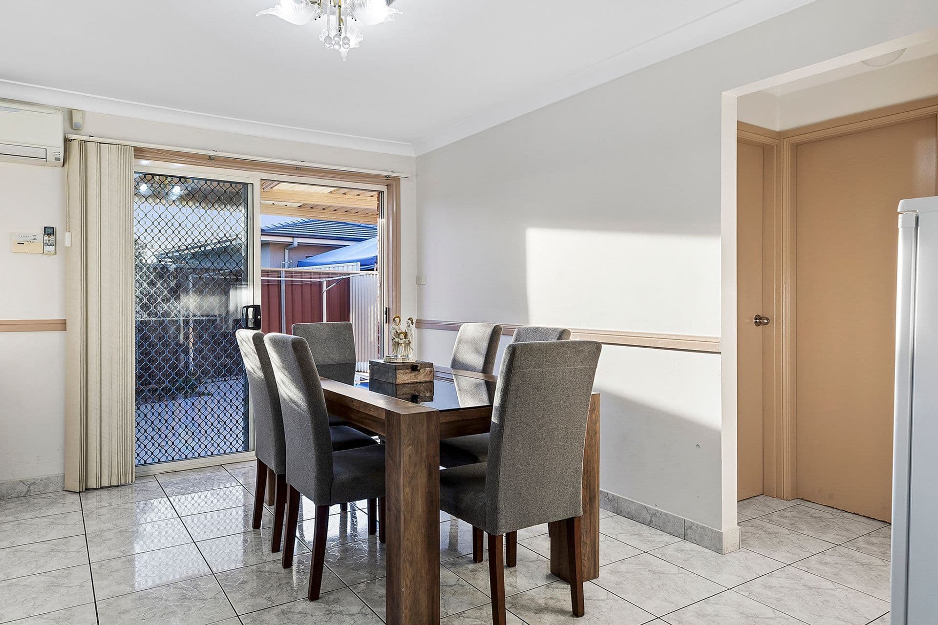 2/10 Peacock Close, Green Valley, NSW, 2168, Green Valley - Thumbnail 5