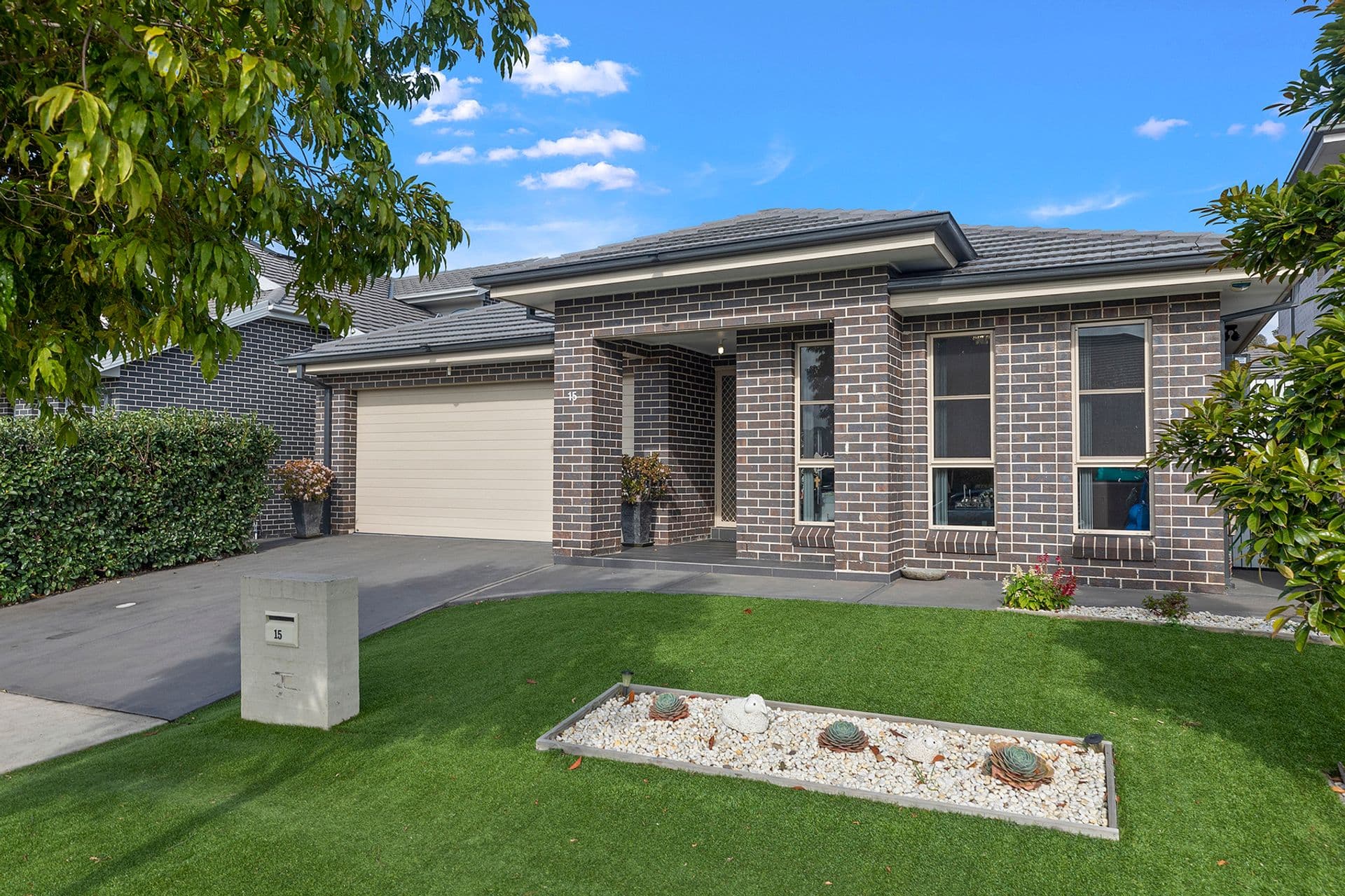 15 Brinsmead Ave, Middleton Grange, NSW, 2171, Middleton Grange - Image 1
