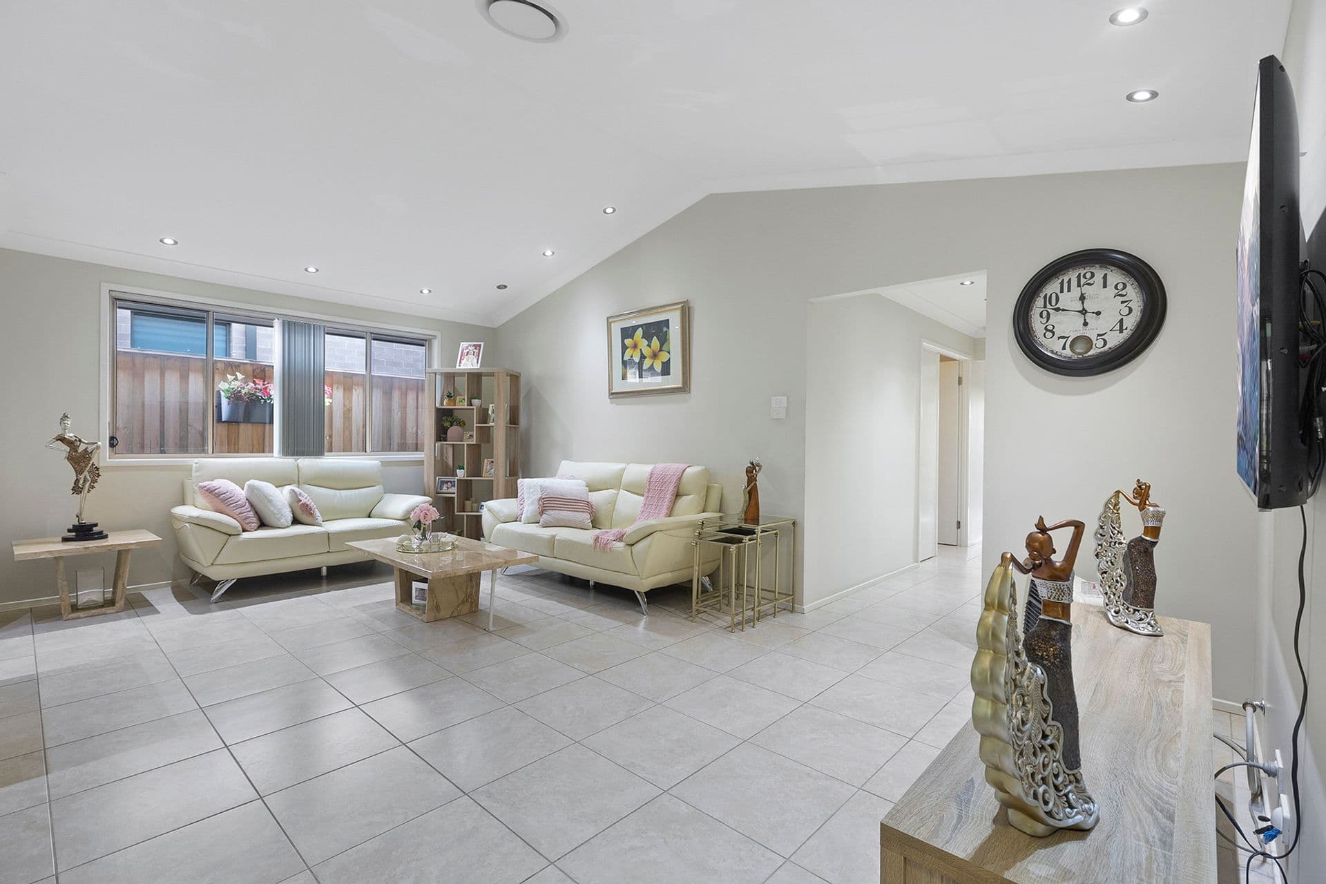 15 Brinsmead Ave, Middleton Grange, NSW, 2171, Middleton Grange - Thumbnail 6