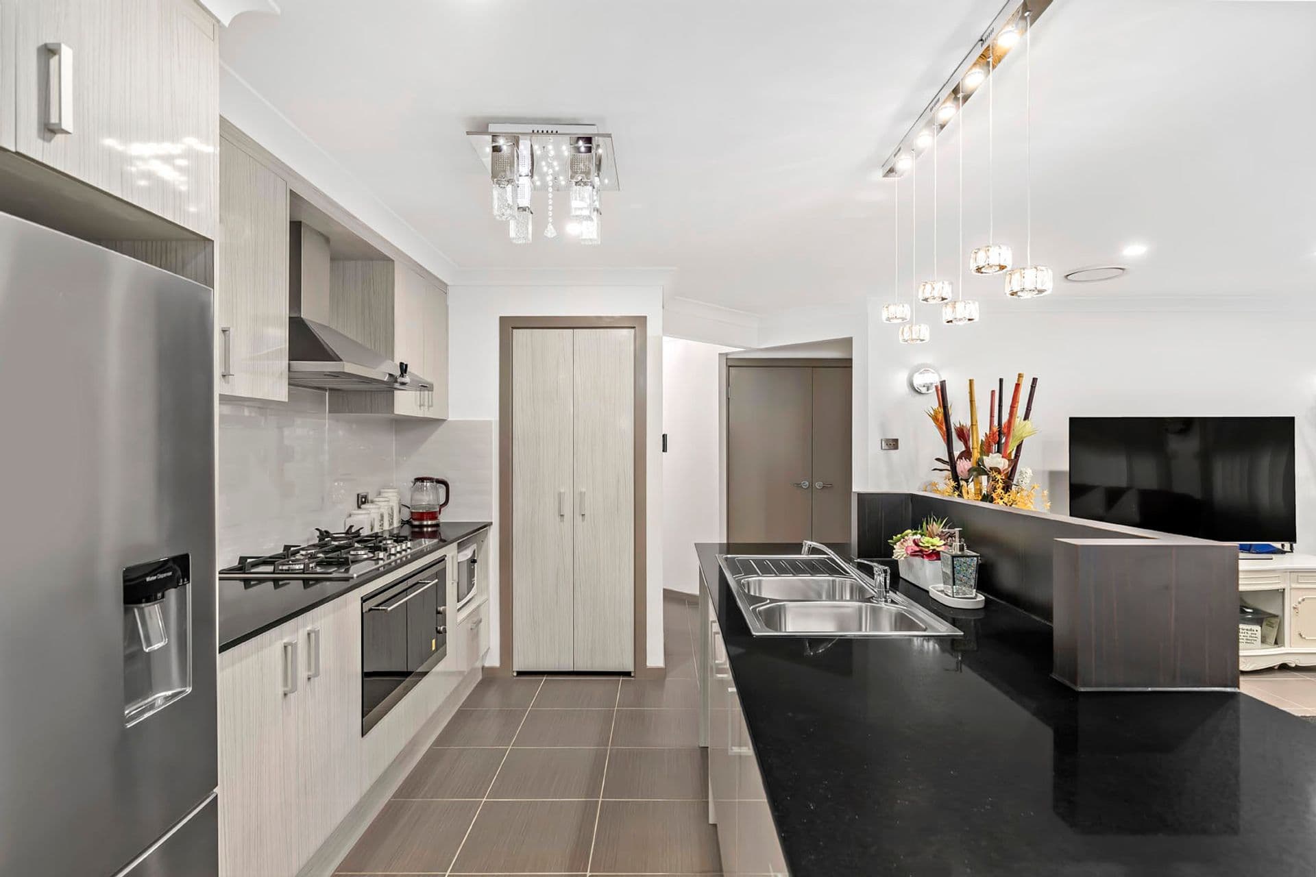 18 Melrose Street, Middleton Grange, NSW, 2171, Middleton Grange - Thumbnail 4