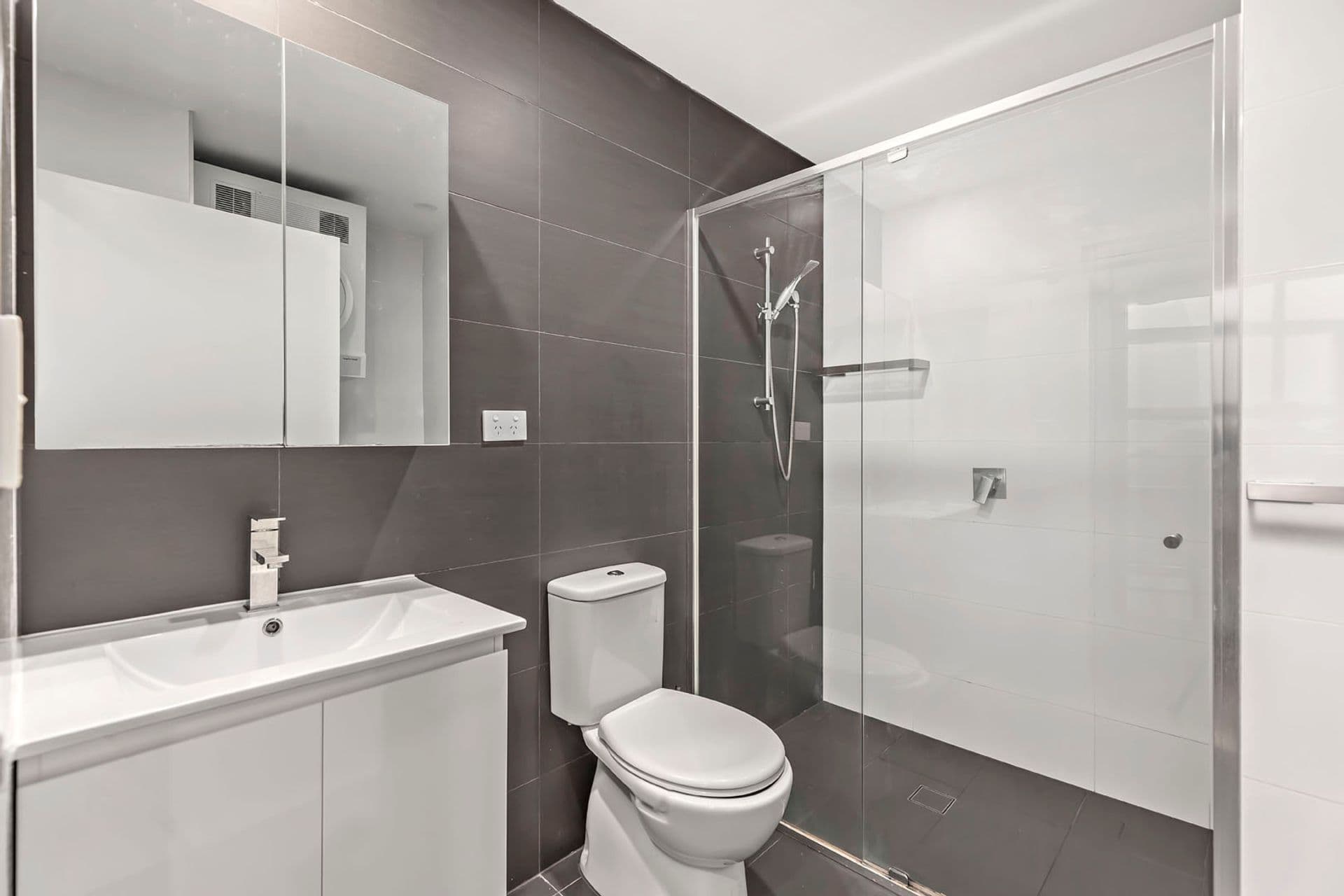 802/6 Cross Street, Bankstown, NSW, 2200, Bankstown - Thumbnail 5