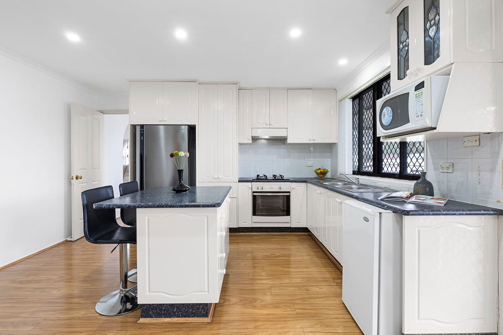 12 Yakima Avenue, Bossley Park, NSW, 2176, Bossley Park - Thumbnail 7
