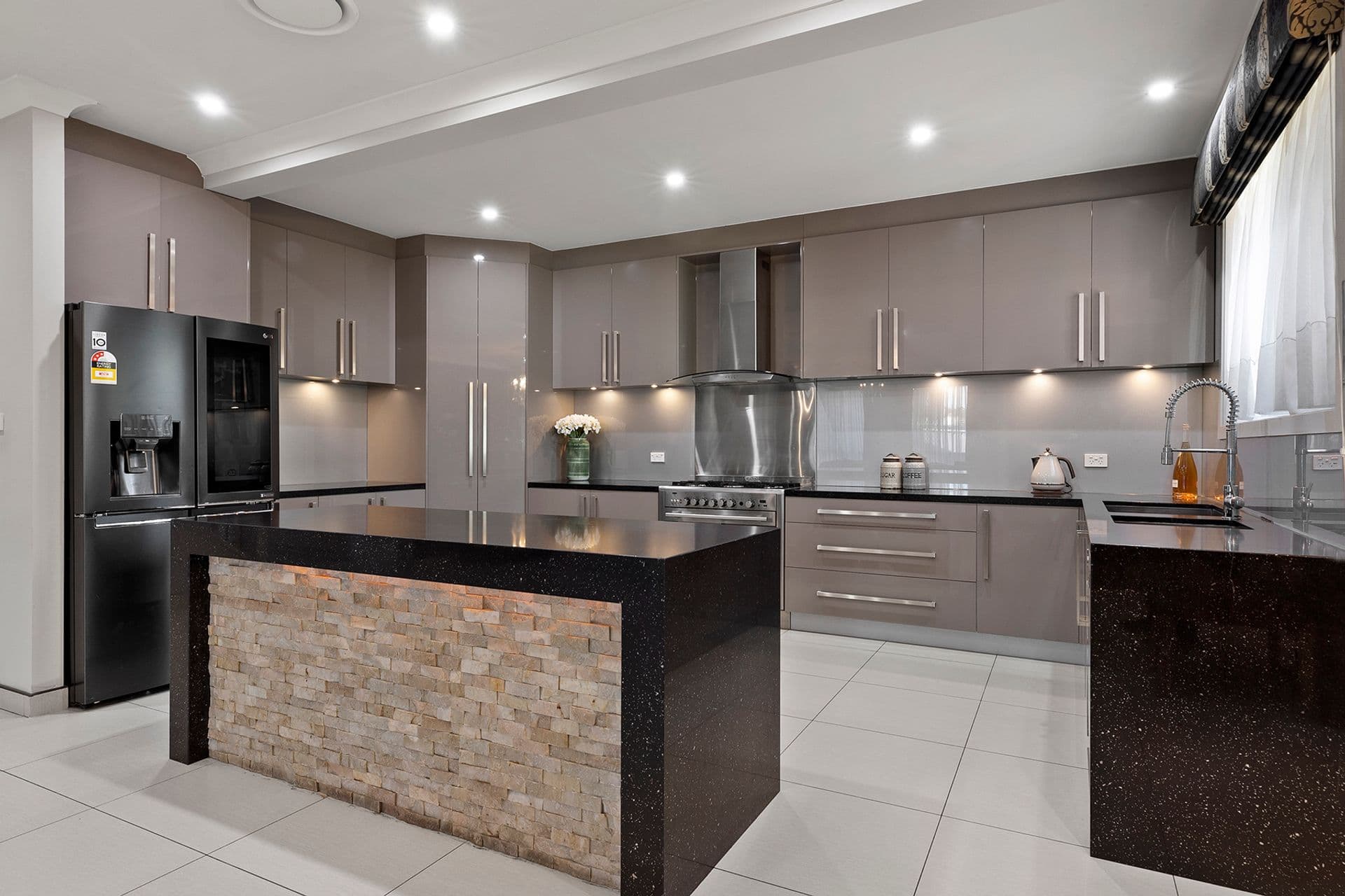 7 Fysh Avenue, Middleton Grange, NSW, 2171, Middleton Grange - Thumbnail 5