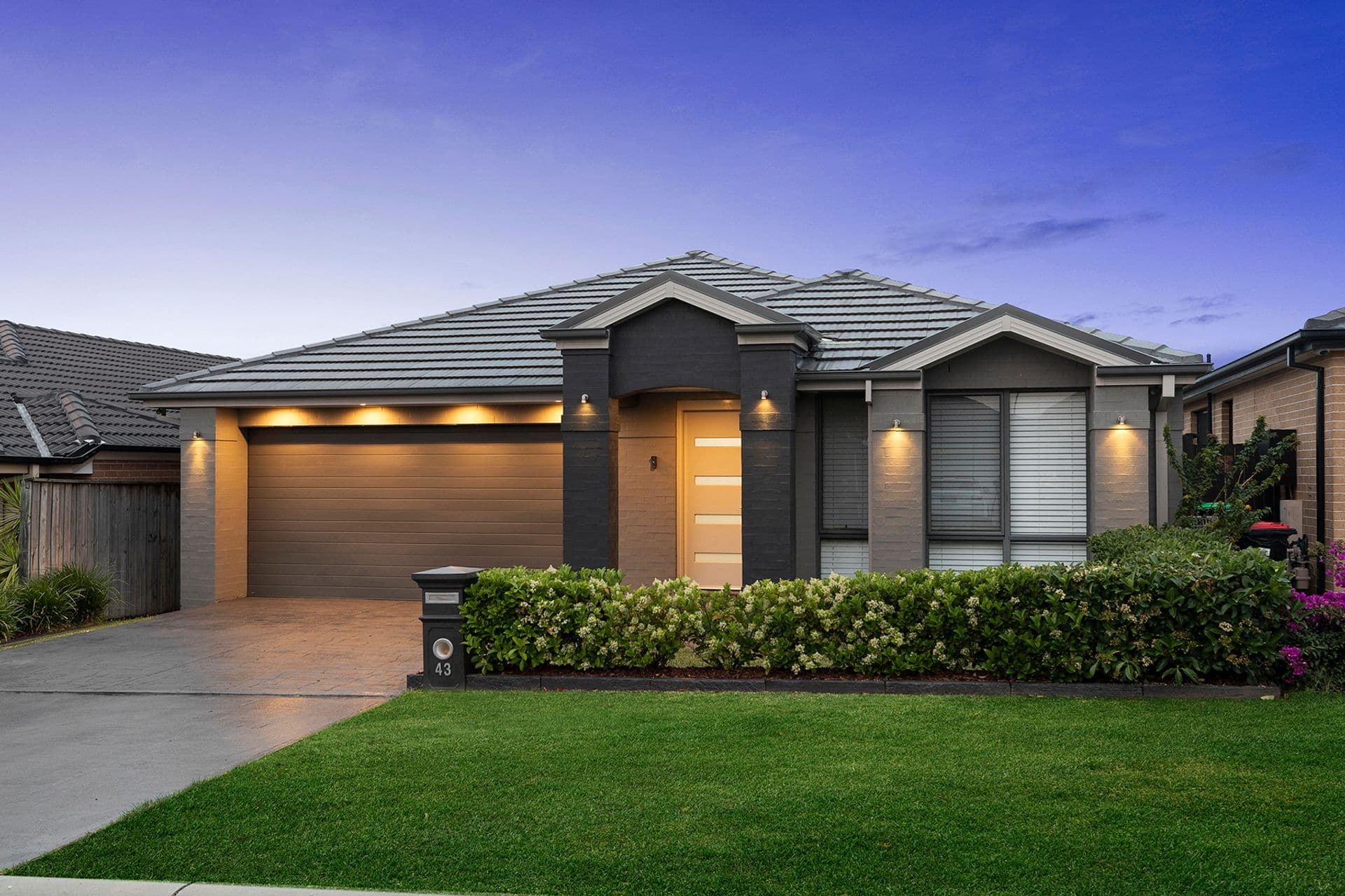43 Stanley Avenue, Middleton Grange, NSW, 2171, Middleton Grange - Thumbnail 2