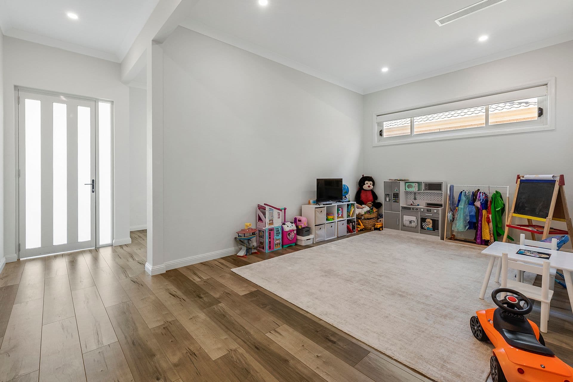 26 Carmichael Drive, West Hoxton, NSW, 2171, West Hoxton - Thumbnail 8