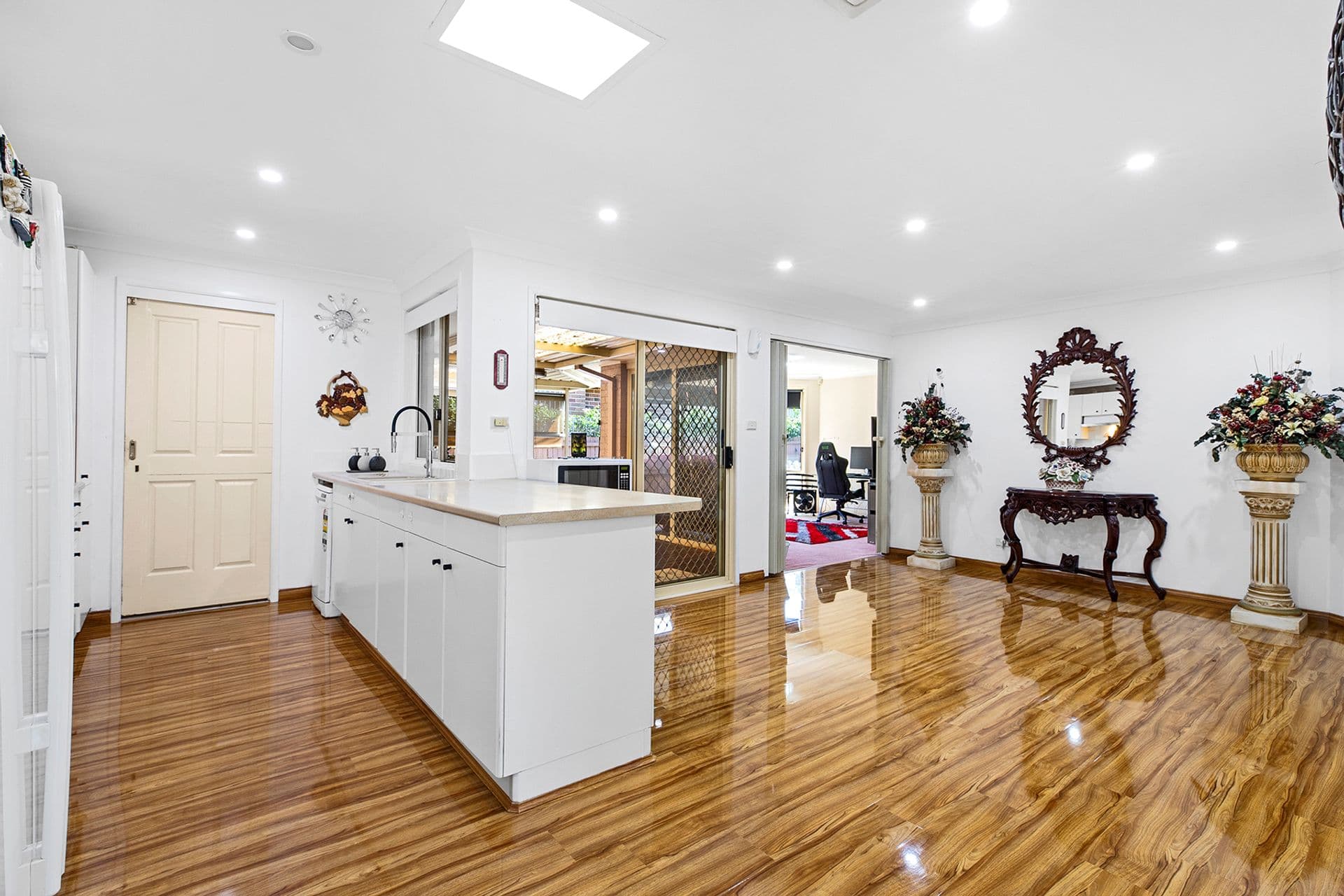 12 Bennison Road, Hinchinbrook, NSW, 2168, Hinchinbrook - Thumbnail 6