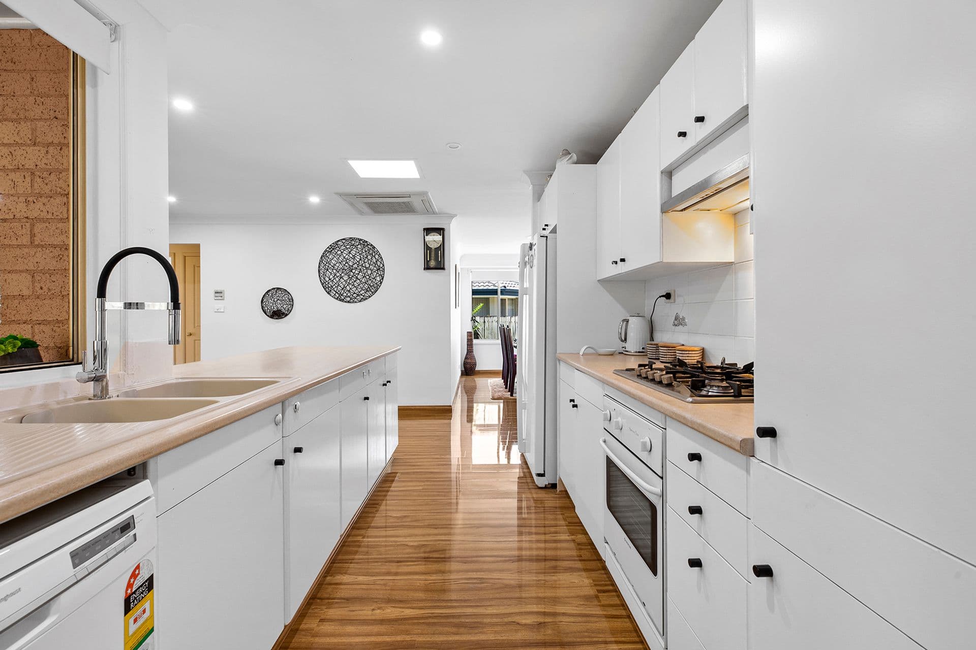 12 Bennison Road, Hinchinbrook, NSW, 2168, Hinchinbrook - Thumbnail 7