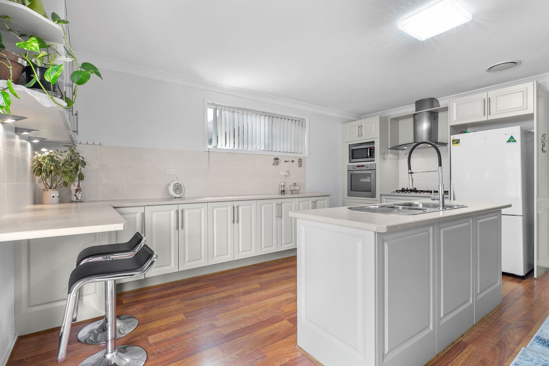 28 Long Reef Crescent, Woodbine, NSW, 2560, Woodbine - Thumbnail 5