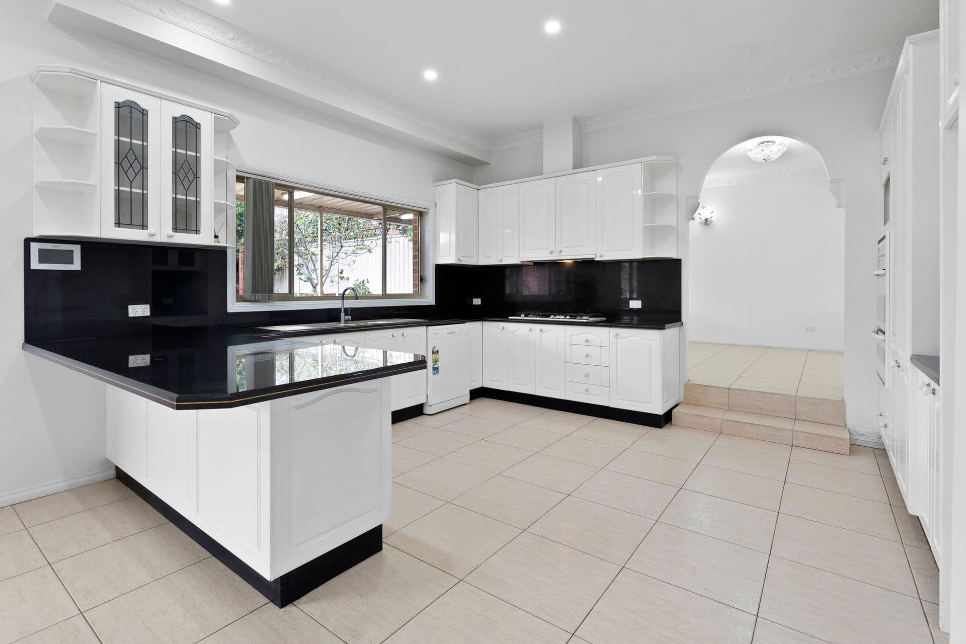 4 Morant Street, Edensor Park, NSW, 2176, Edensor Park - Thumbnail 6