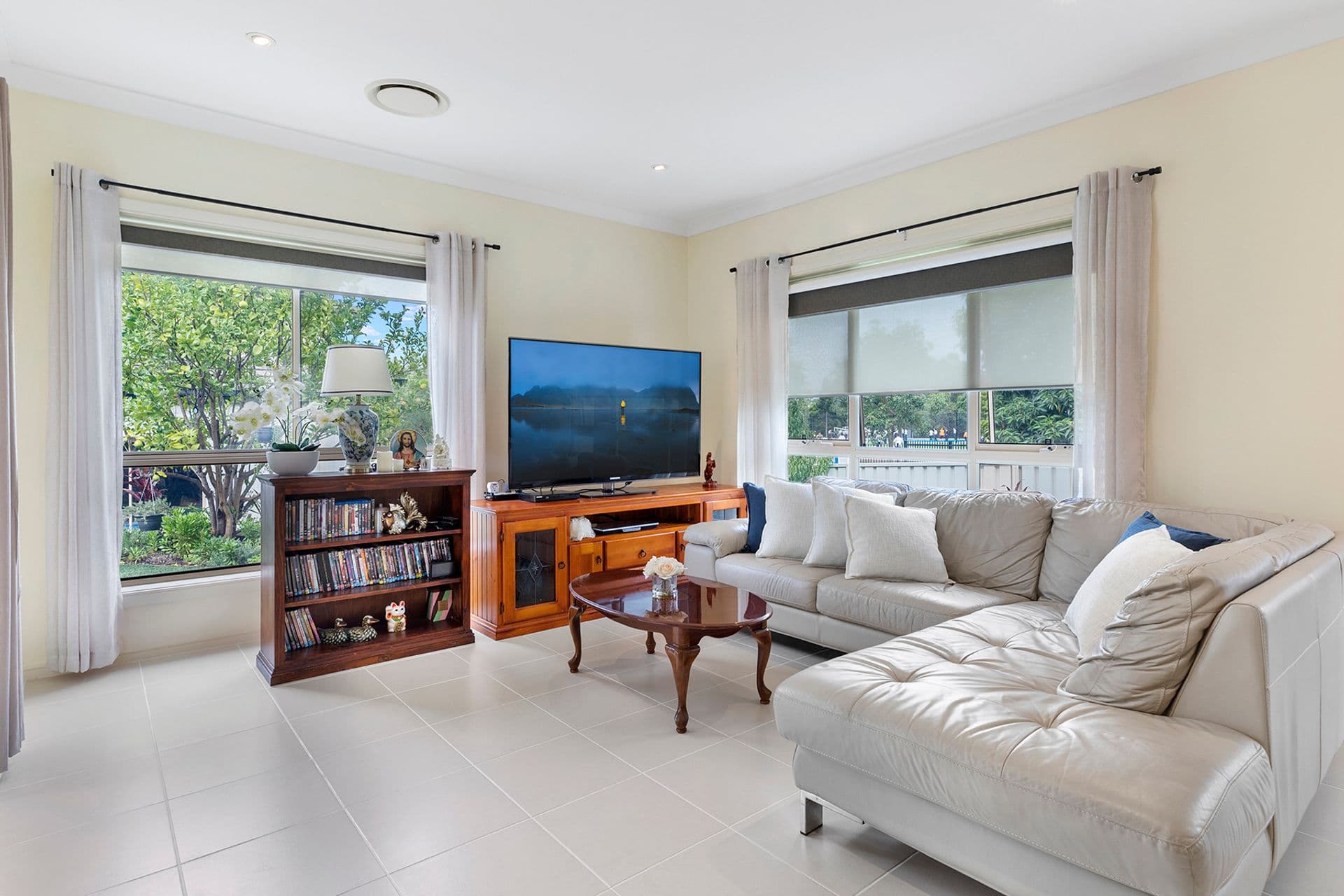 60 Riddell Street, West Hoxton, NSW, 2171, West Hoxton - Thumbnail 2