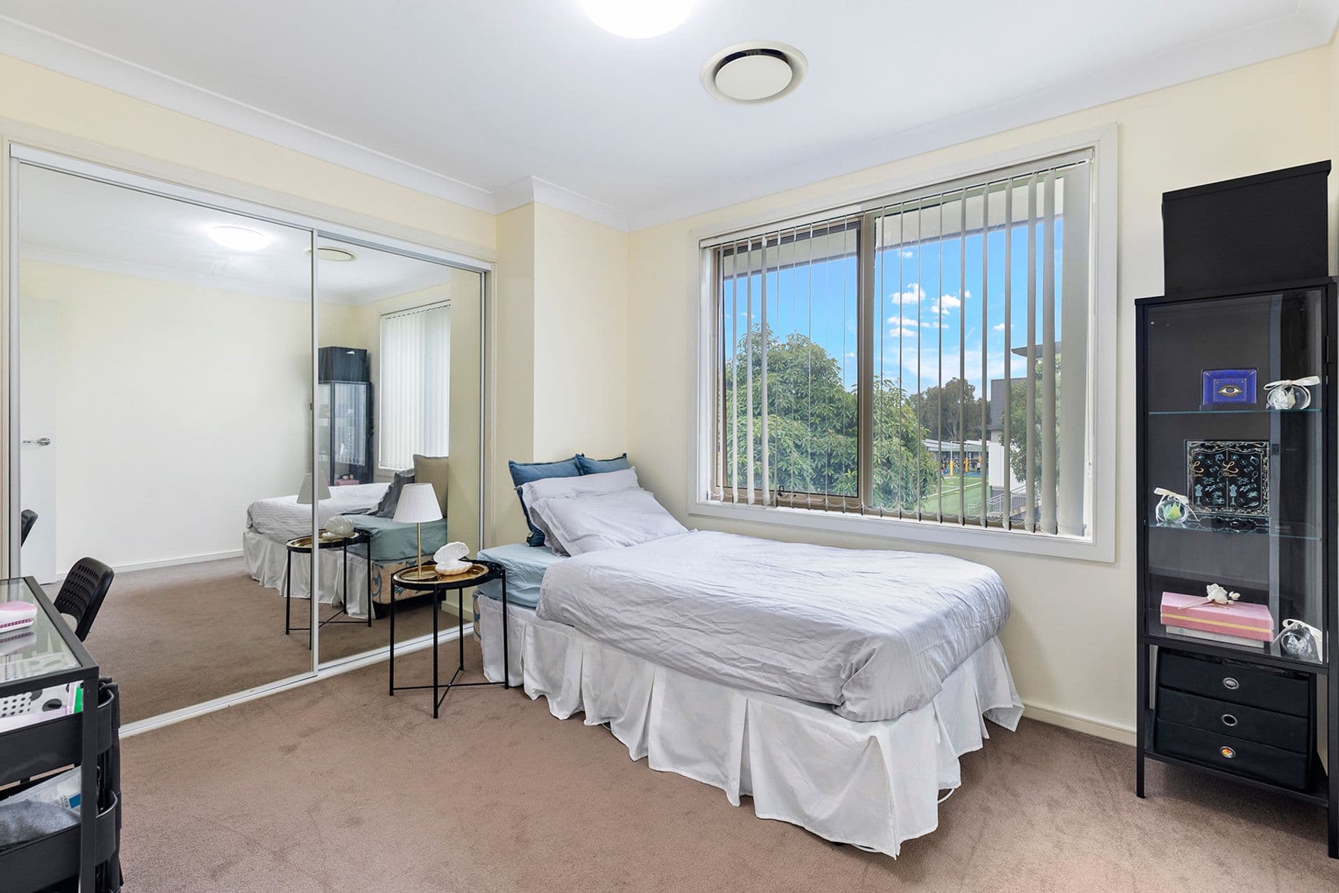 60 Riddell Street, West Hoxton, NSW, 2171, West Hoxton - Thumbnail 8