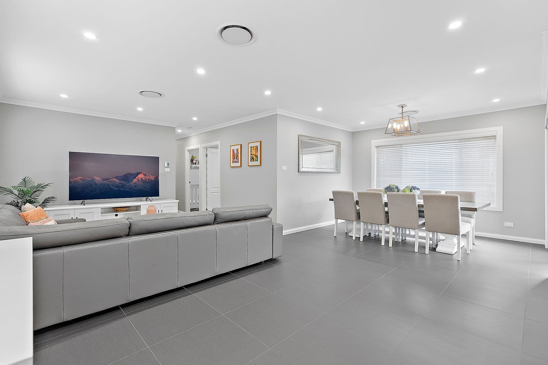 13 Irving Terrace, Middleton Grange, NSW, 2171, Middleton Grange - Thumbnail 3