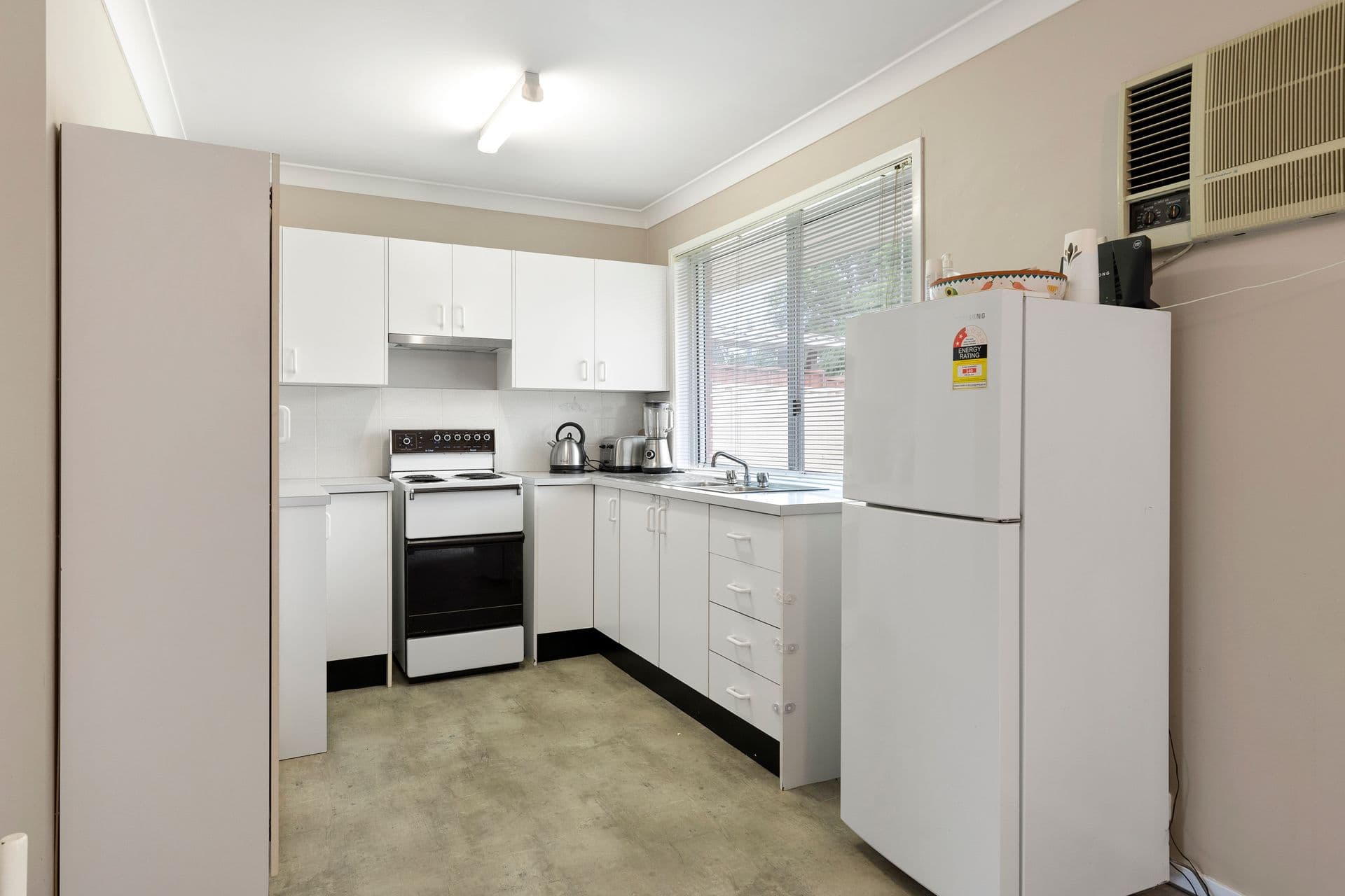 14 And 14a William Howe Place, Narellan Vale, NSW, 2567, Narellan Vale - Thumbnail 4