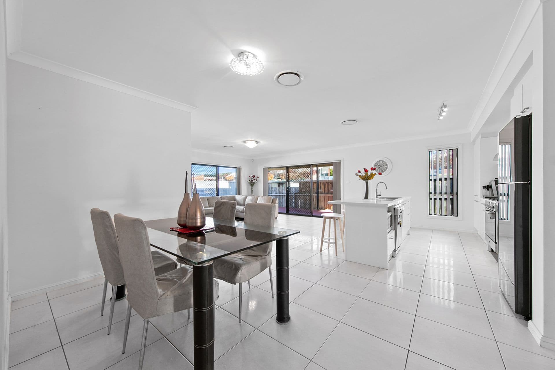26 De Garis Close, Middleton Grange, NSW, 2171, Middleton Grange - Thumbnail 4