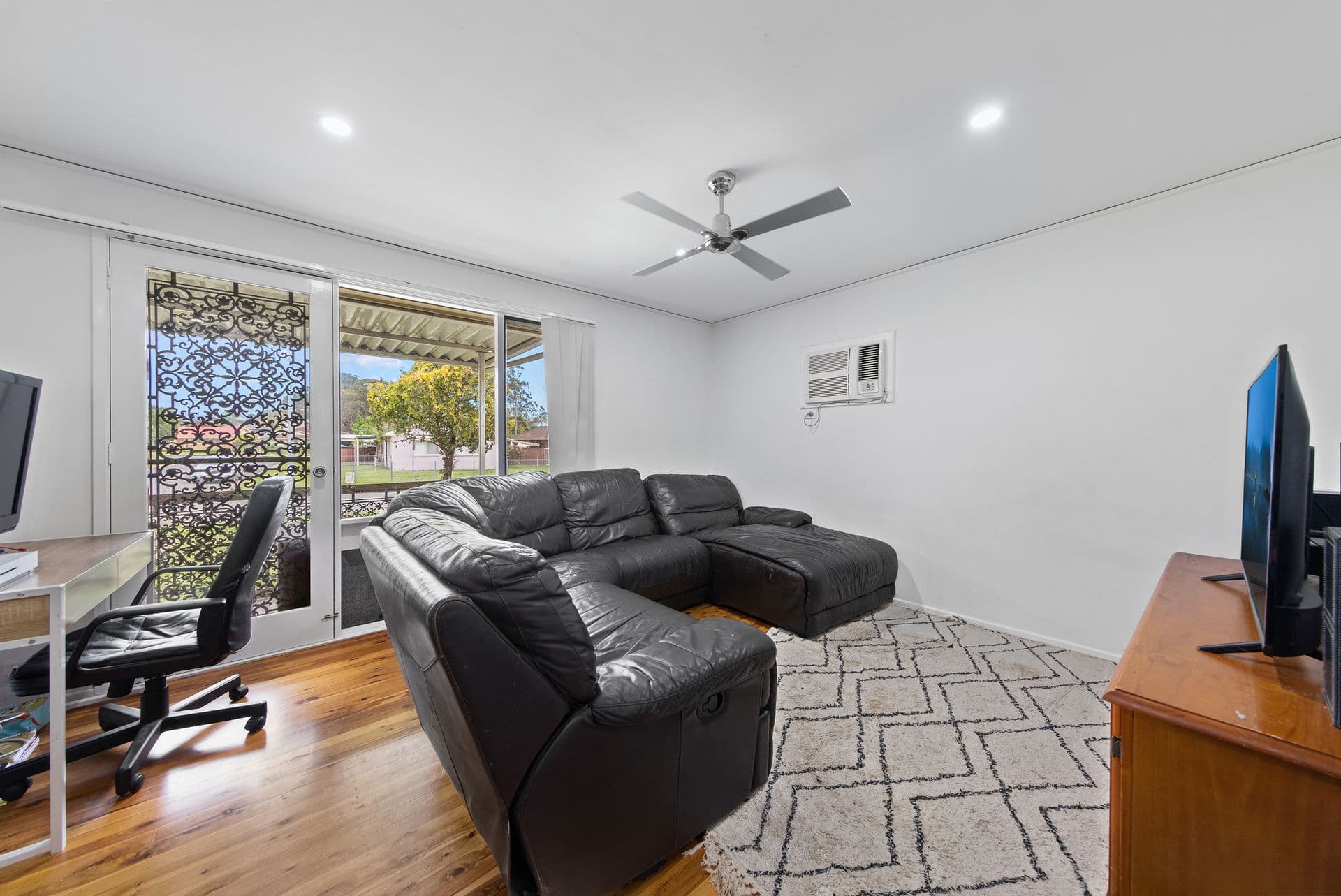 6 AND 6a Kullaroo Avenue, Bradbury, NSW, 2560, Bradbury - Thumbnail 7