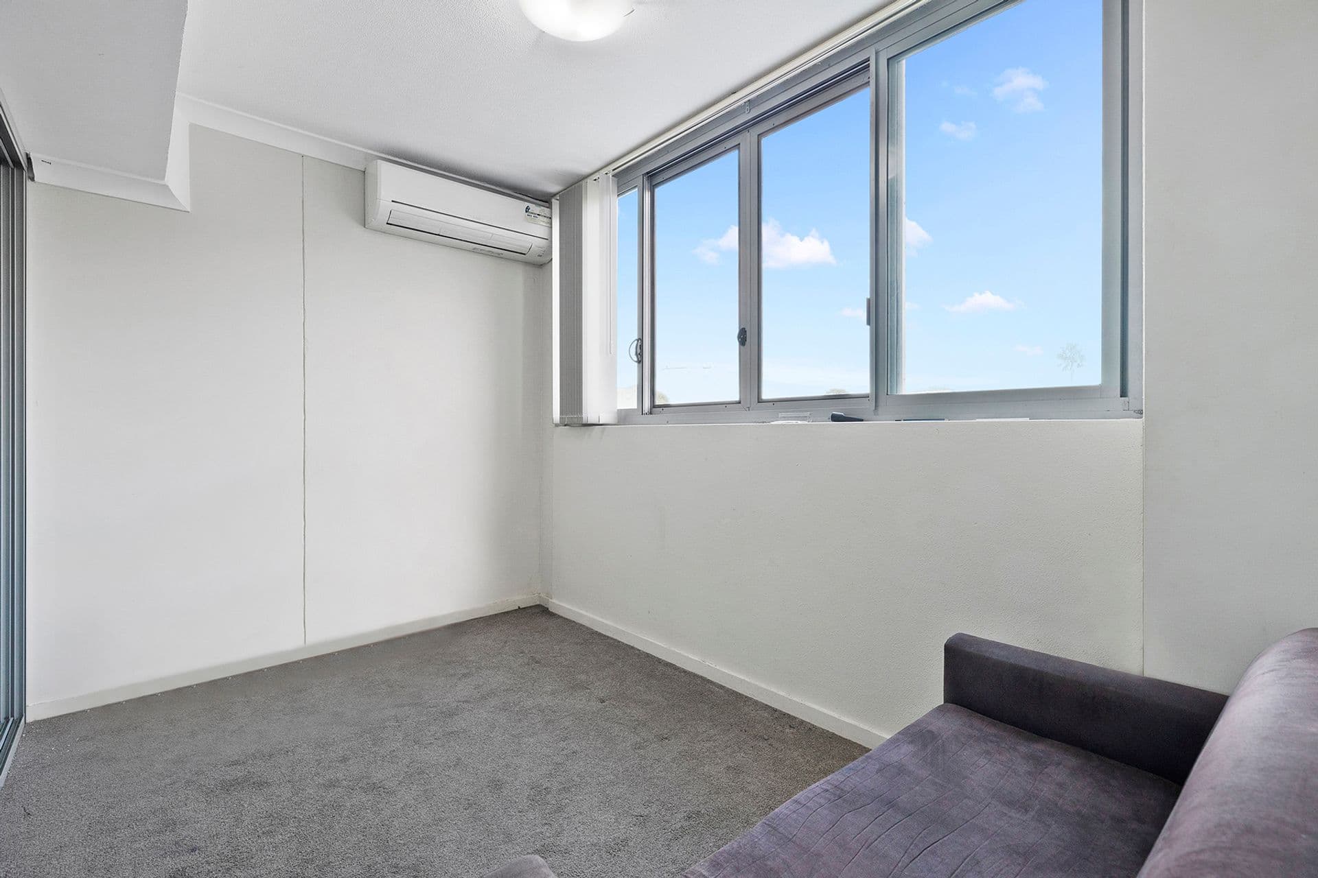 57/17-21 The Crescent, Fairfield, NSW, 2165, Fairfield - Thumbnail 6