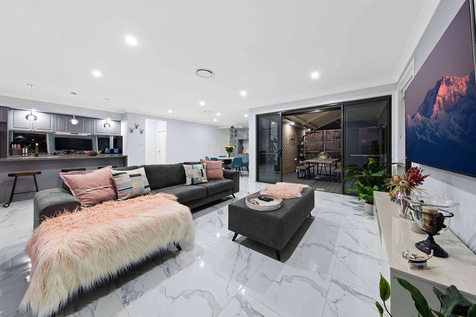 111 Robey Avenue, Middleton Grange, NSW, 2171, Middleton Grange - Thumbnail 3