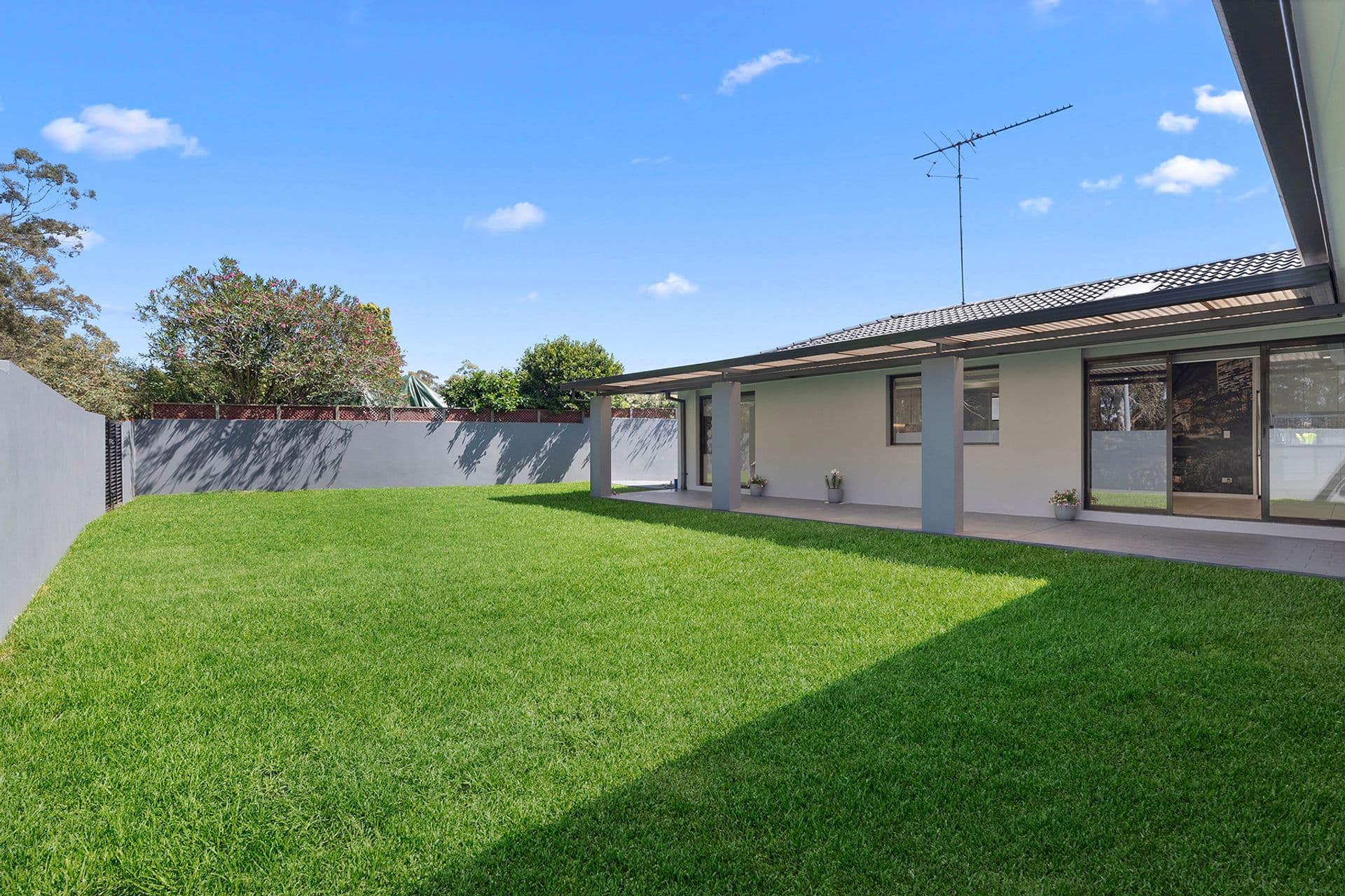 1 Leura Close, Bossley Park, NSW, 2176, Bossley Park - Thumbnail 4