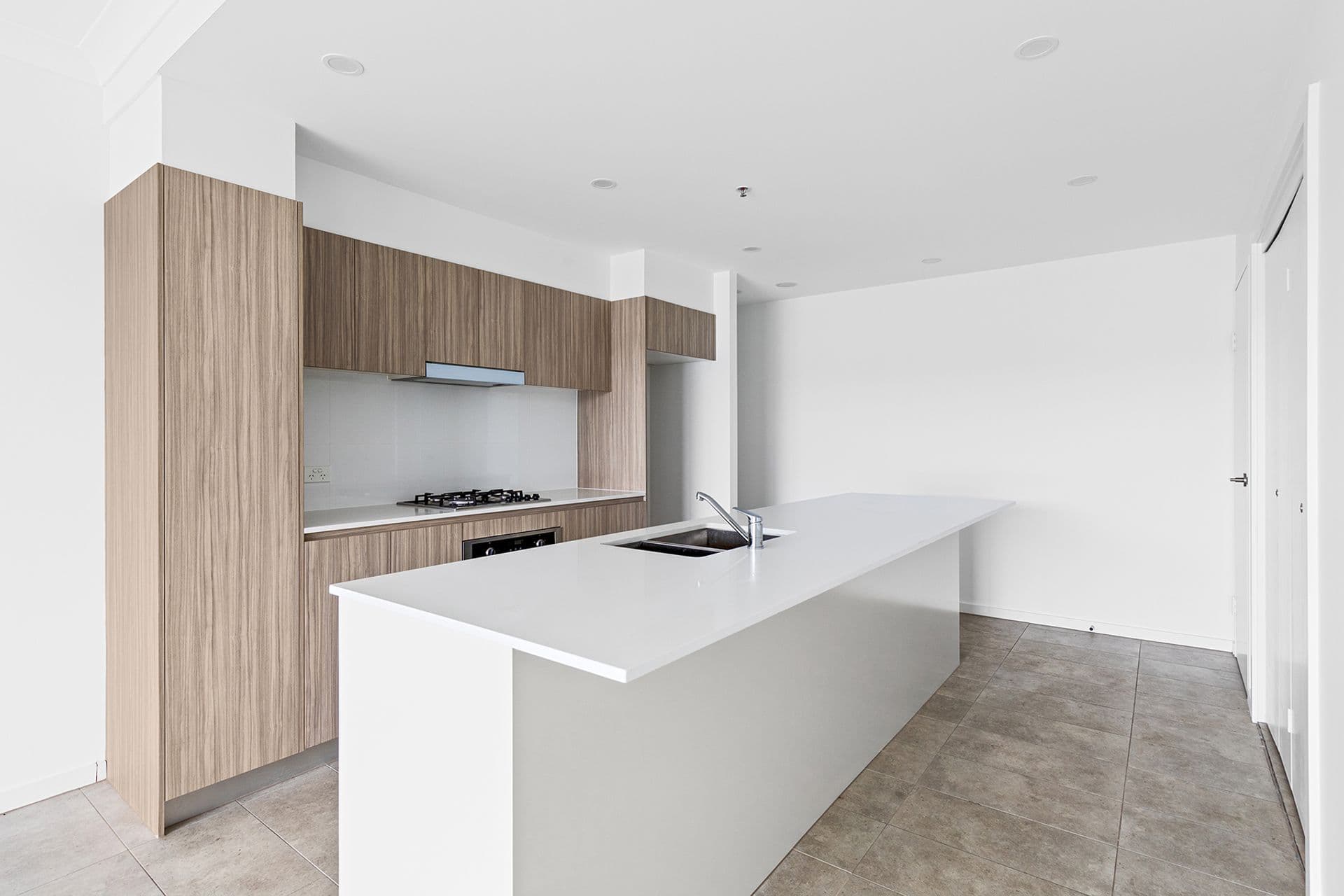 15/5 Drinkwater Lane, Edmondson Park, NSW, 2174, Edmondson Park - Thumbnail 3